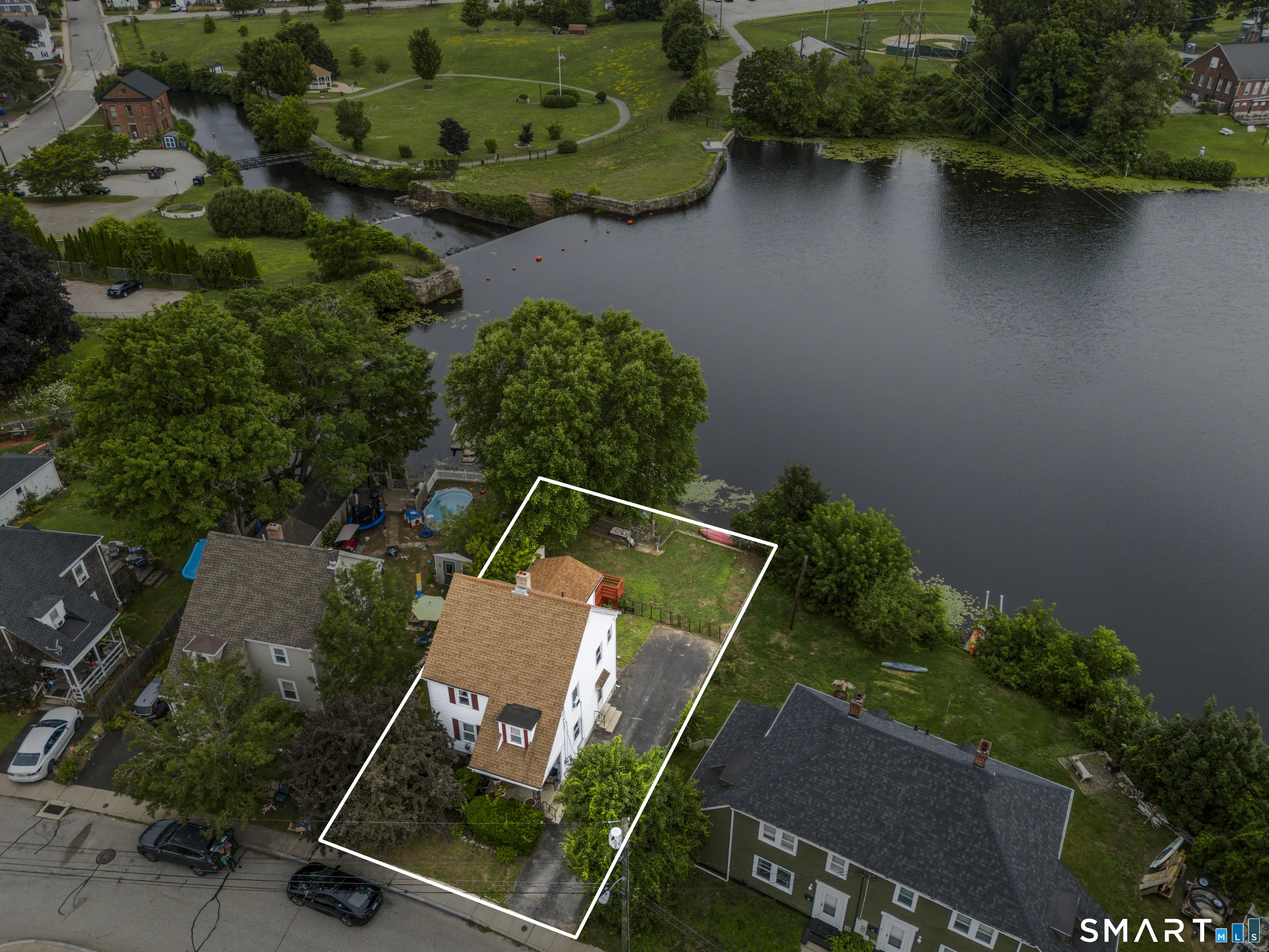 69 Carely Avenue, Griswold