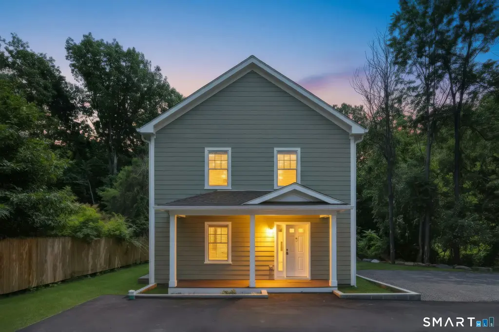 247 Eckart Street, Bridgeport