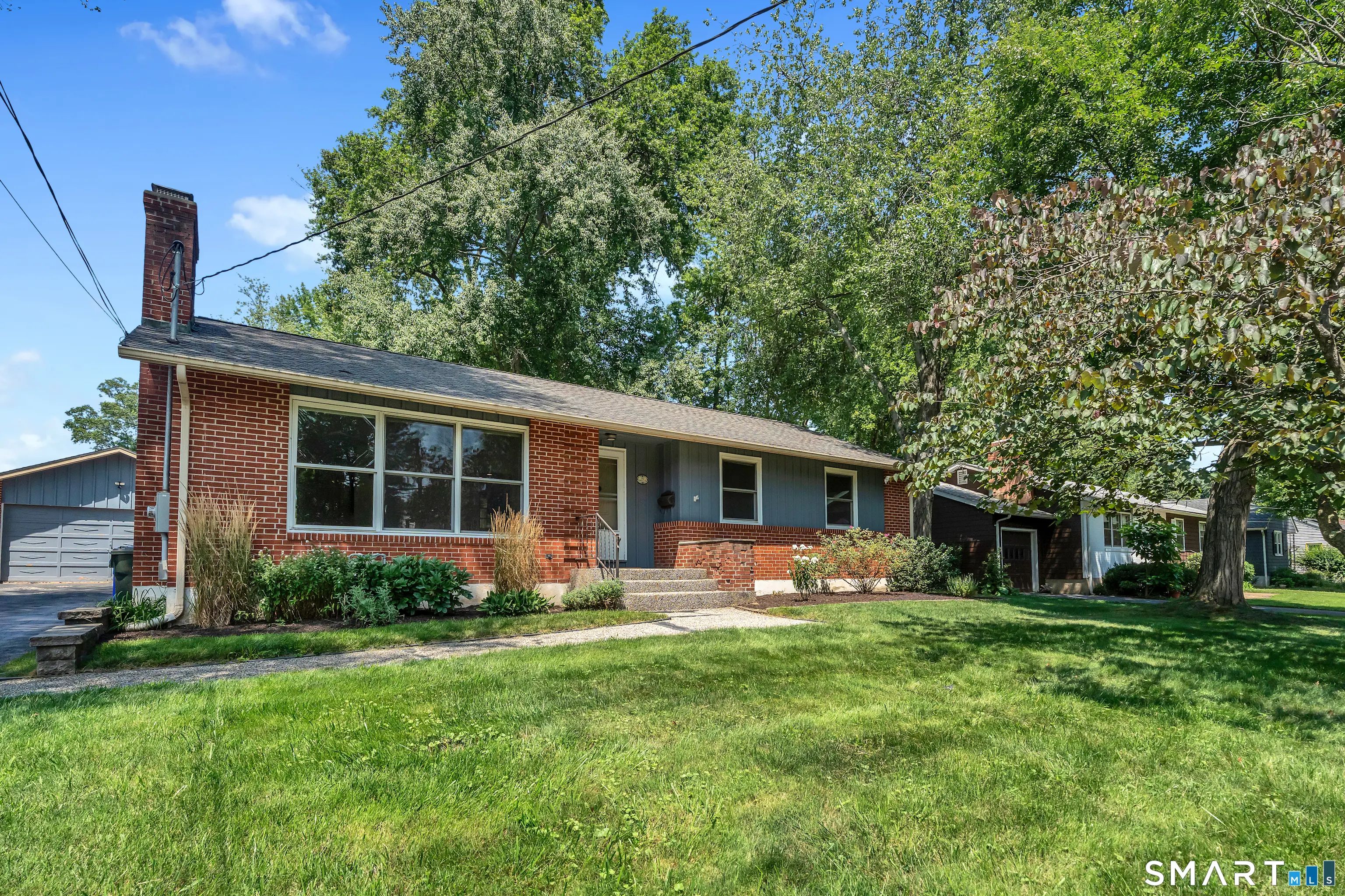20 Haynes Road, West Hartford