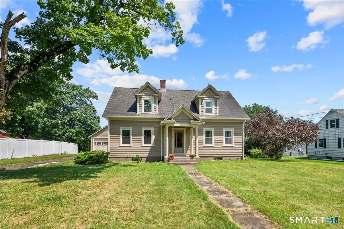 20 Shaker Road, Somers