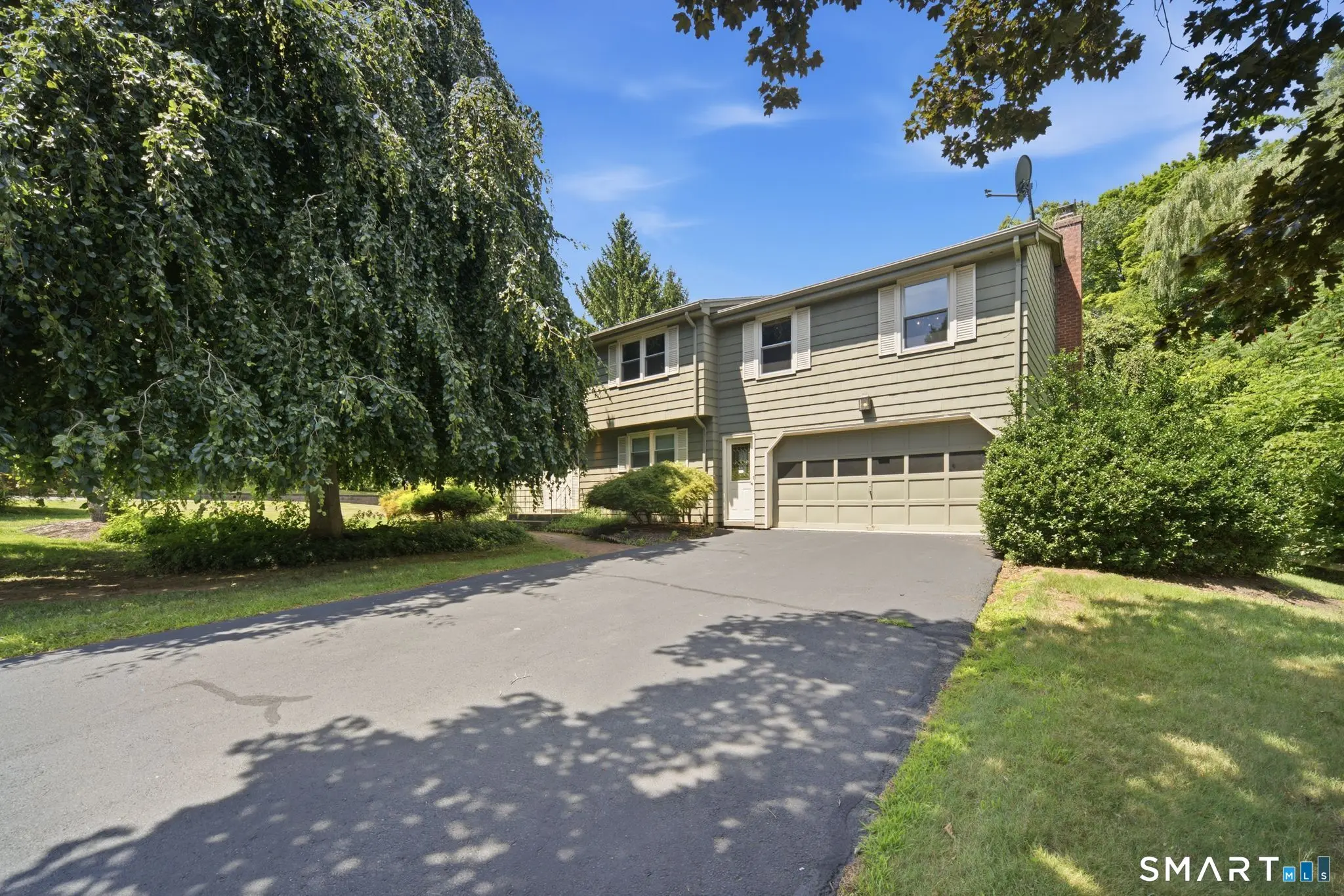 40 Eastview Drive, Windsor