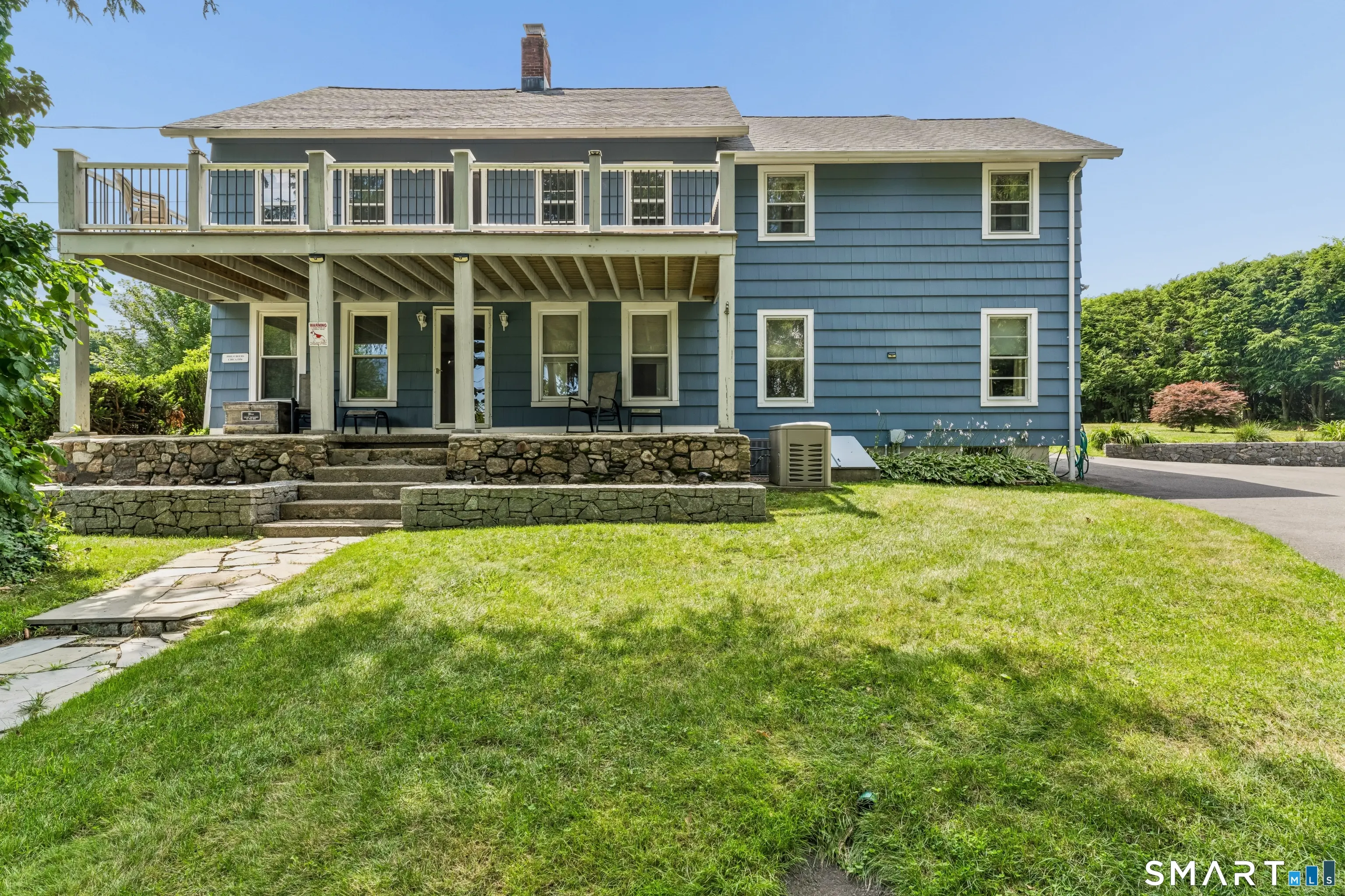 34 Lake Avenue, Trumbull