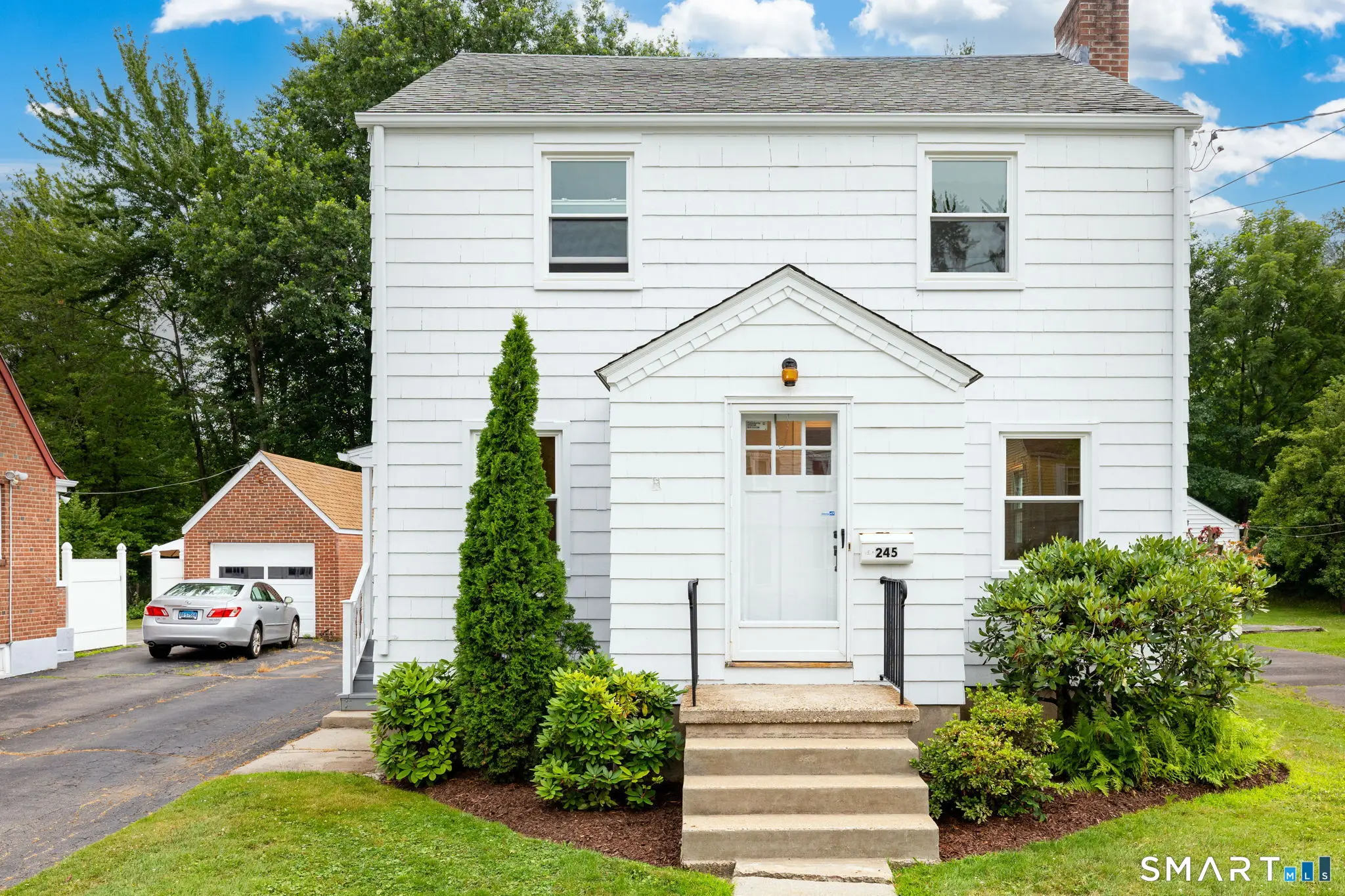 245 Freeman Street, Hartford