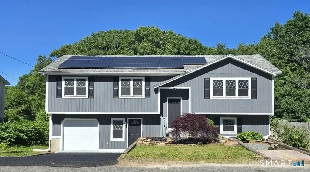 189 Fieldwood Road, Waterbury