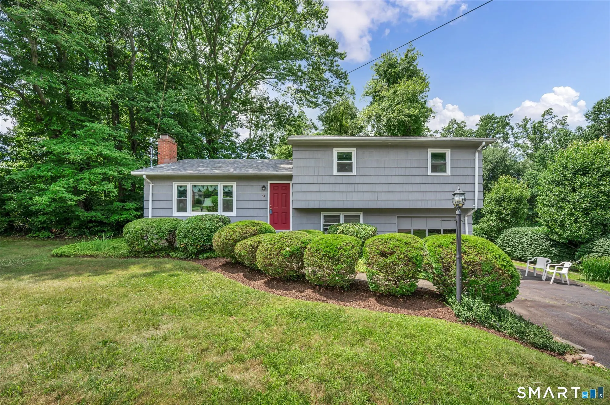 54 Exeter Road, Hamden
