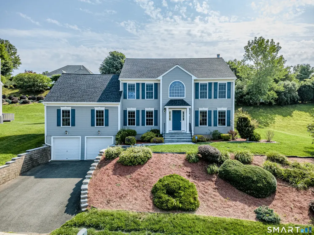 166 Mccormick Lane, Middletown