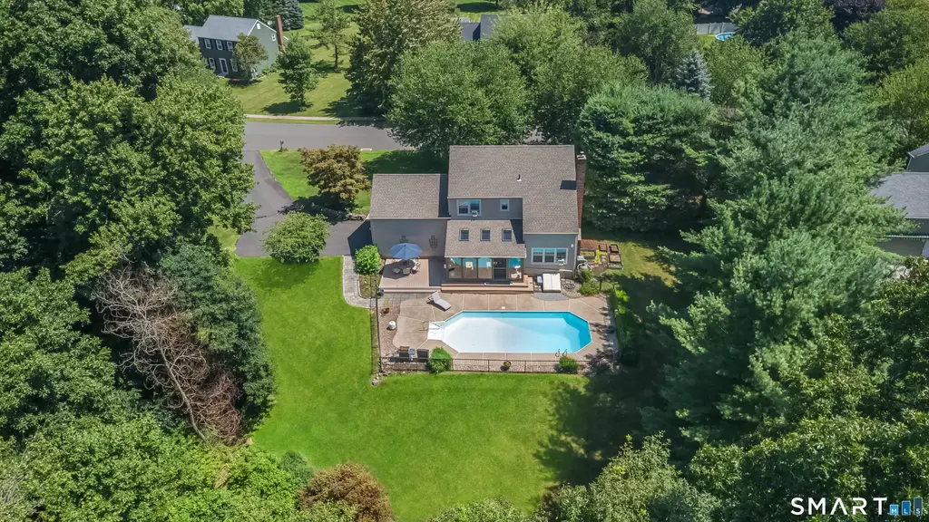 17 Fairlawn Drive, Wallingford