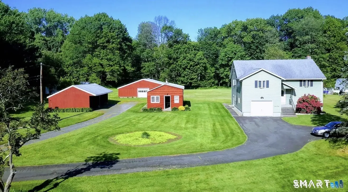 1130-r Blue Hills Avenue, Bloomfield