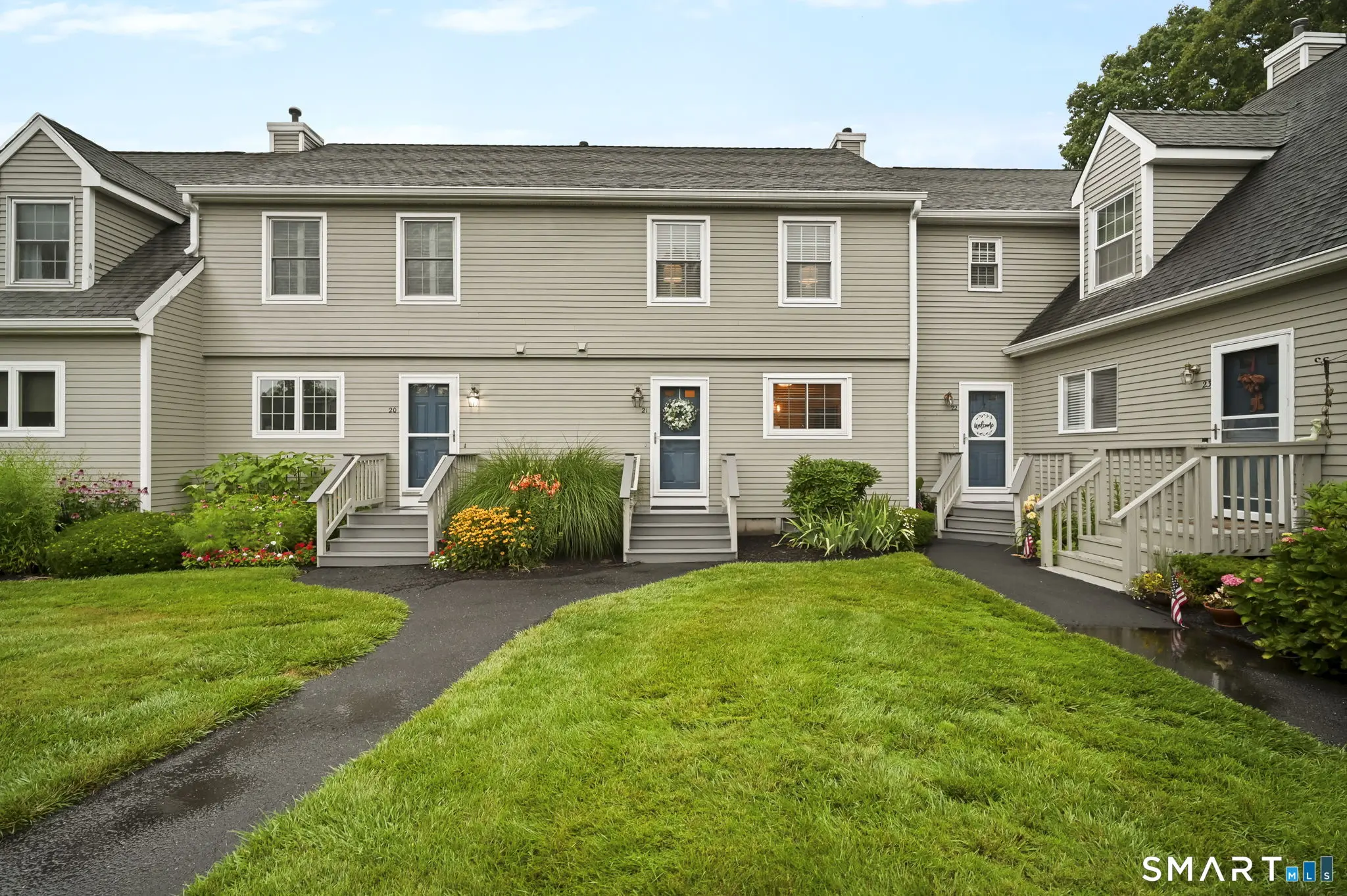 21 South Village Court 21, Branford