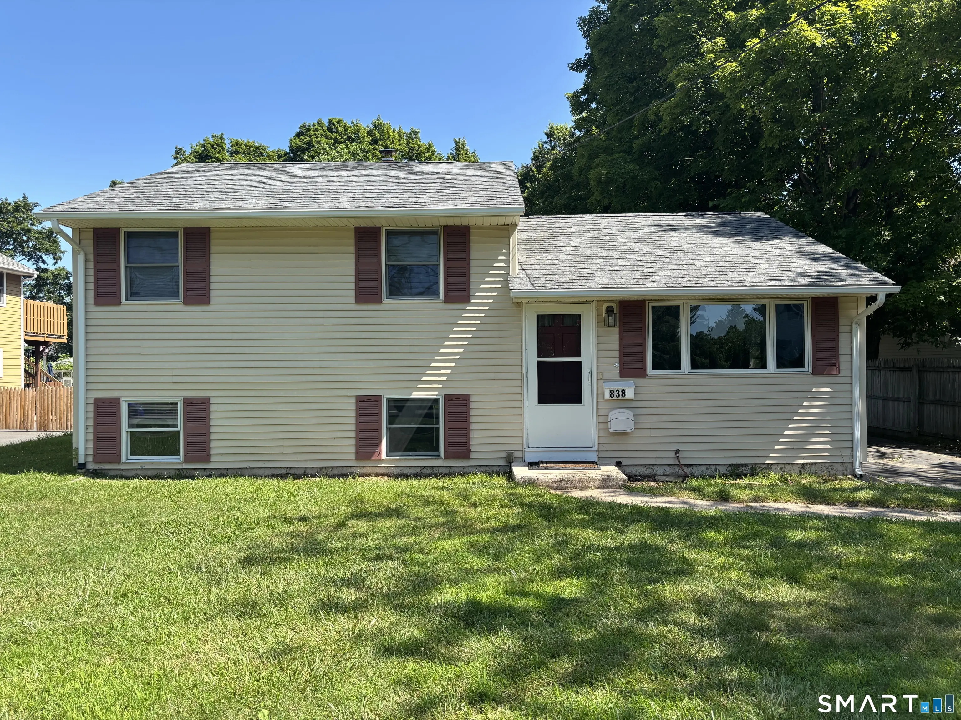 838 East Center Street, Wallingford