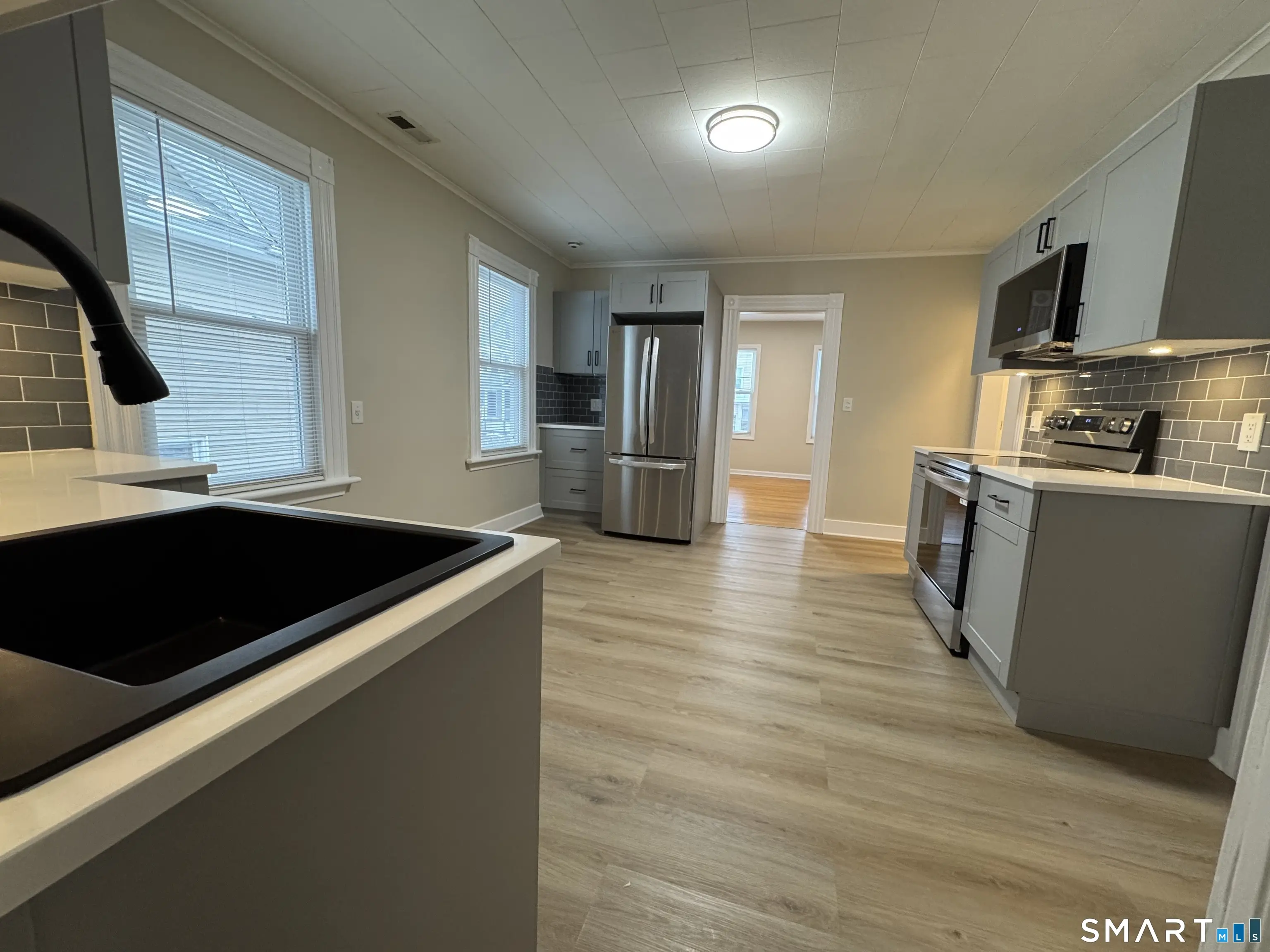 22 Dwight Street 2nd Fl, Ansonia