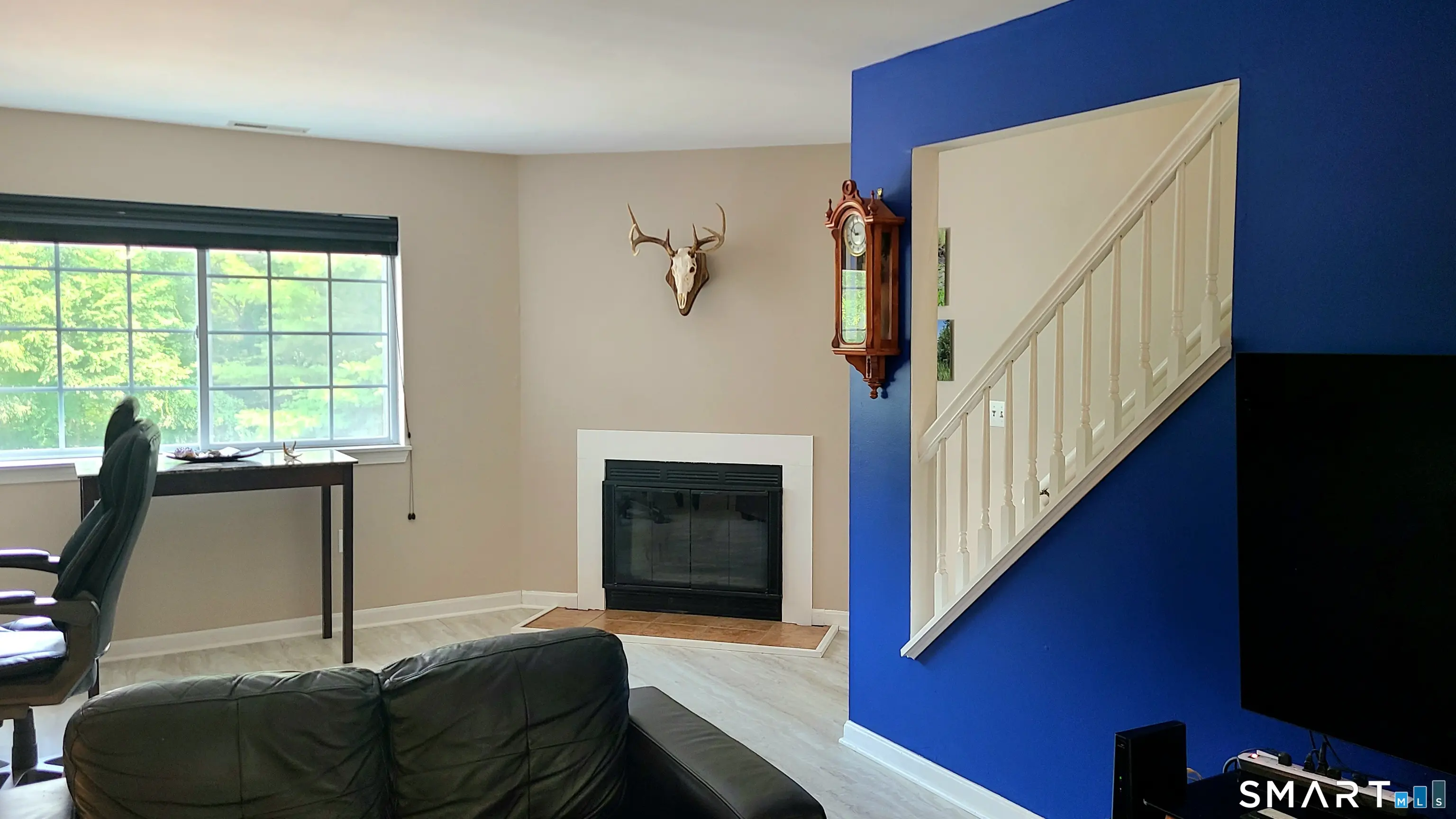 310 Boston Post Road 9, Waterford
