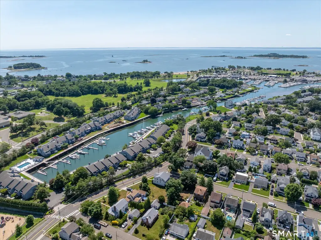 106 Gregory Boulevard, Norwalk