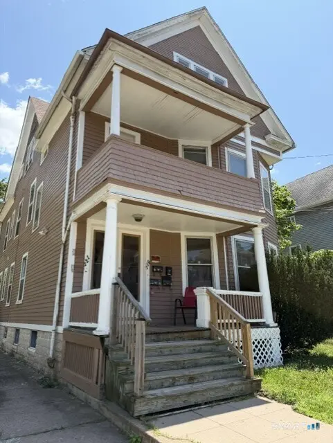 119 Hobart Street 2nd Floor, New Haven