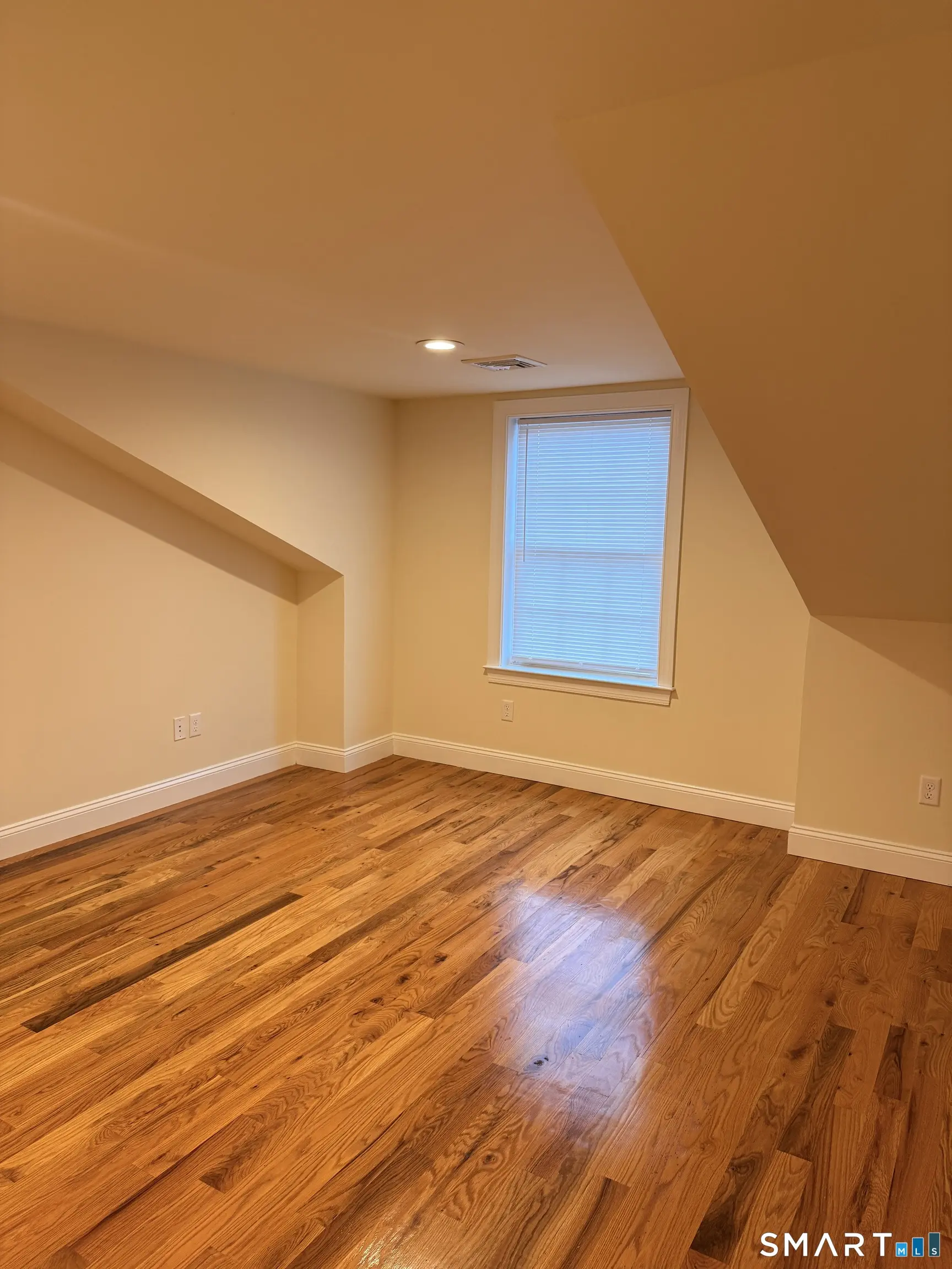 90 Ludlow Street 2, Stamford