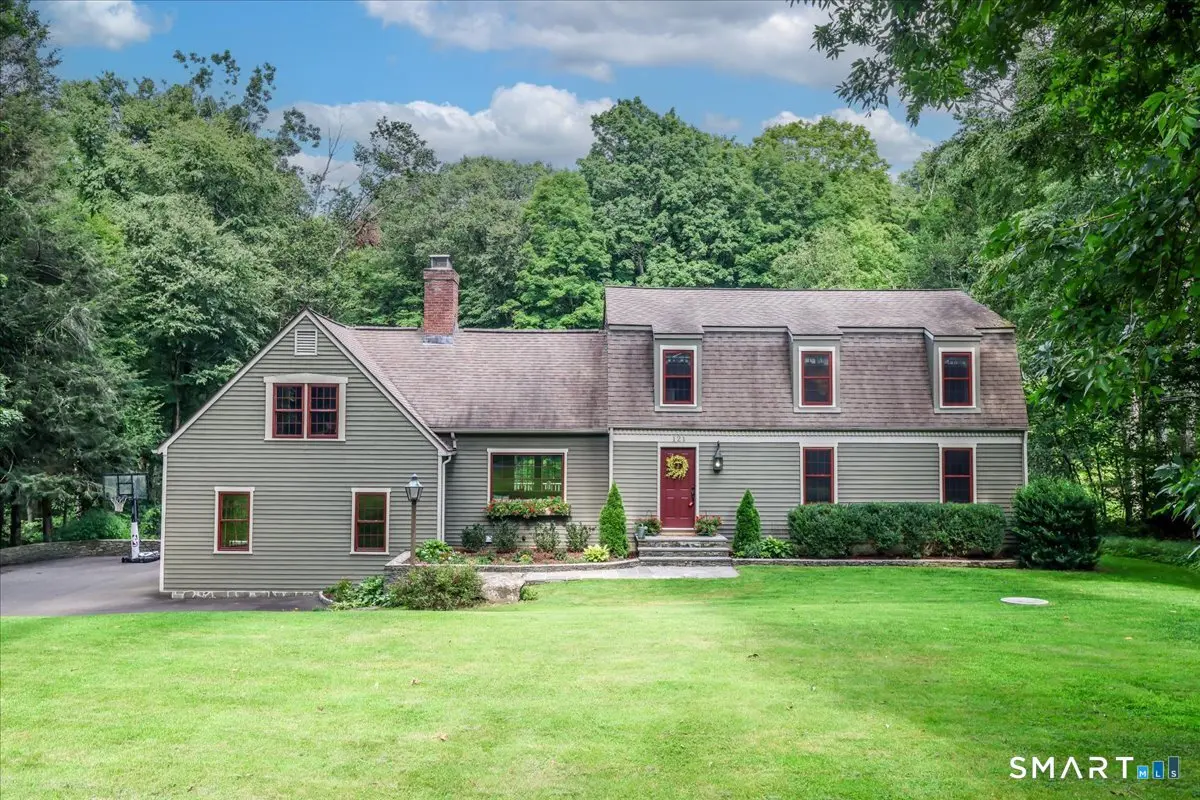121 Carriage Drive, Southbury