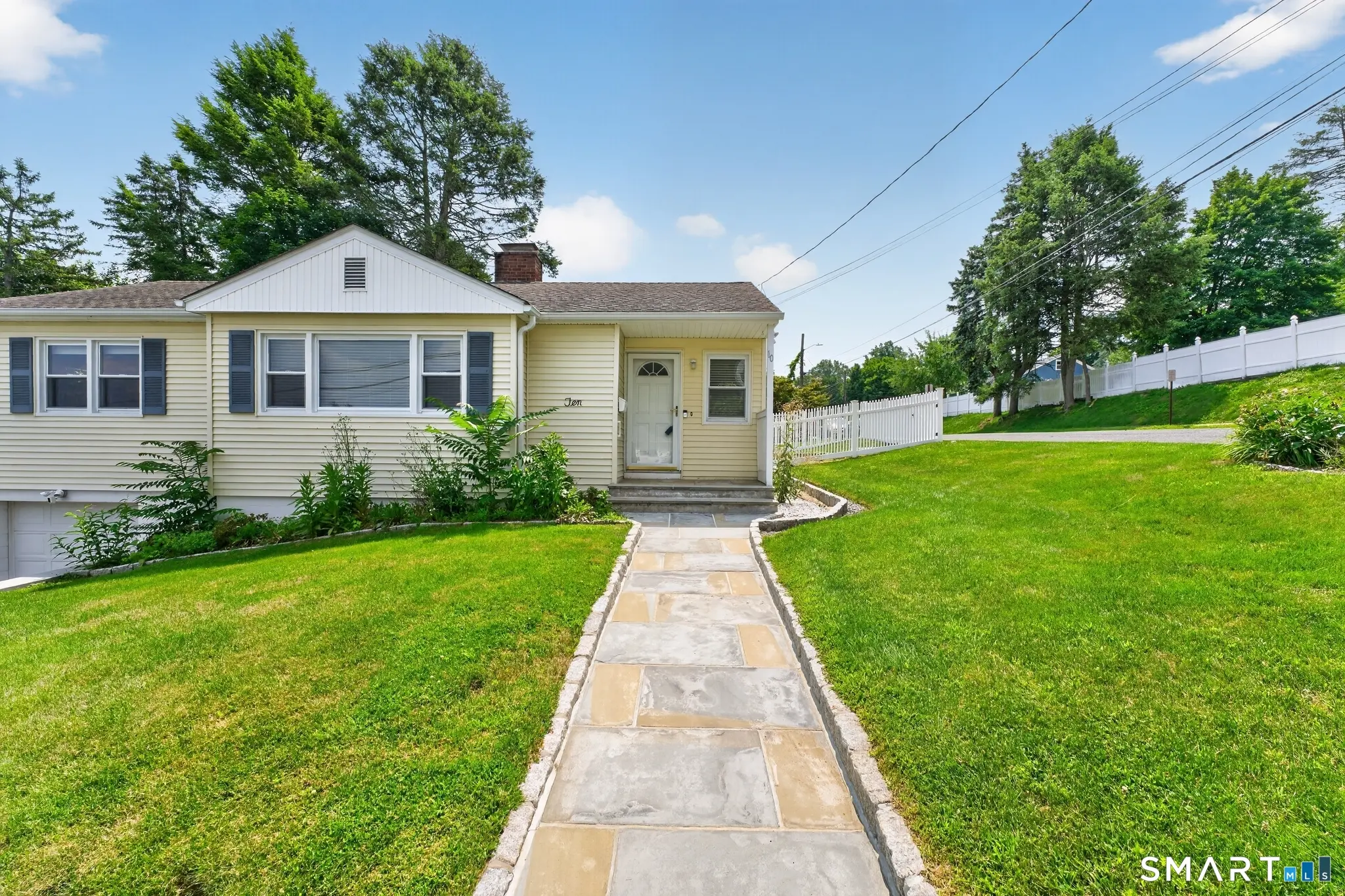 10 Seeley Street, Danbury