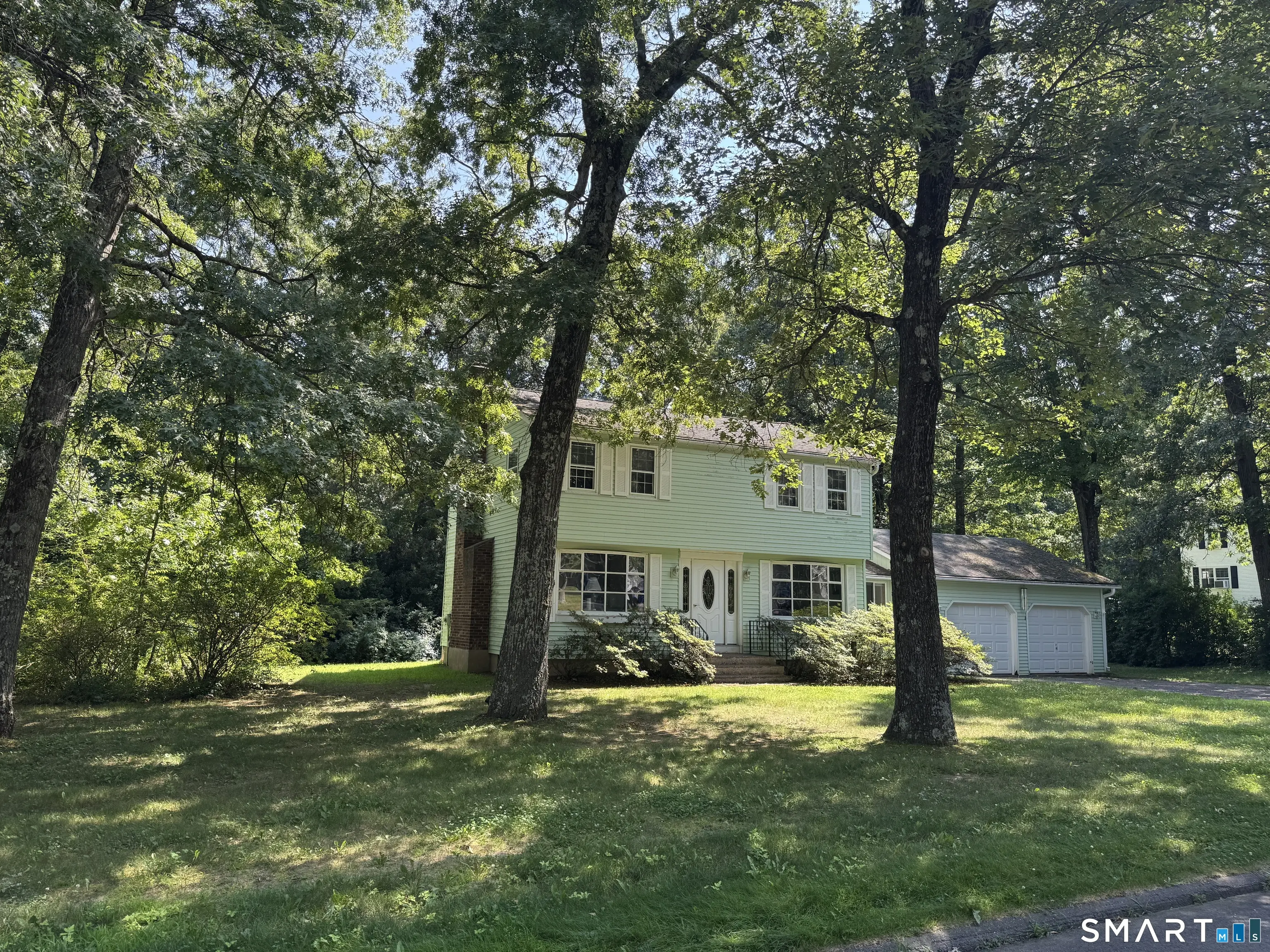 23 Maplewood Drive, Ellington