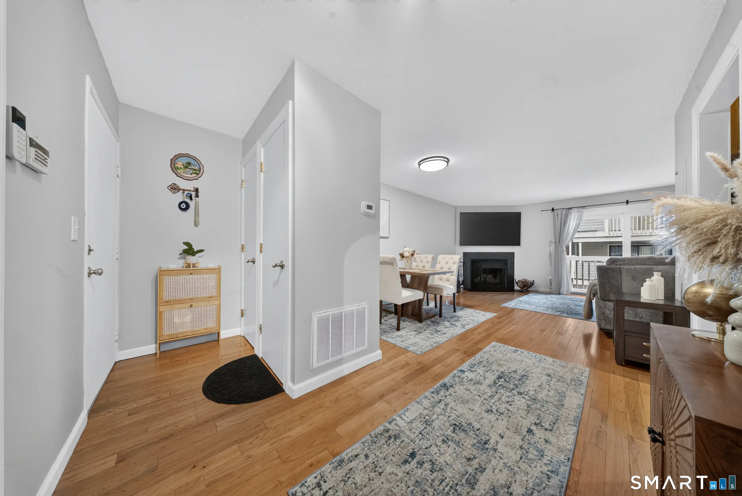 3 Oakwood Avenue B3, Norwalk