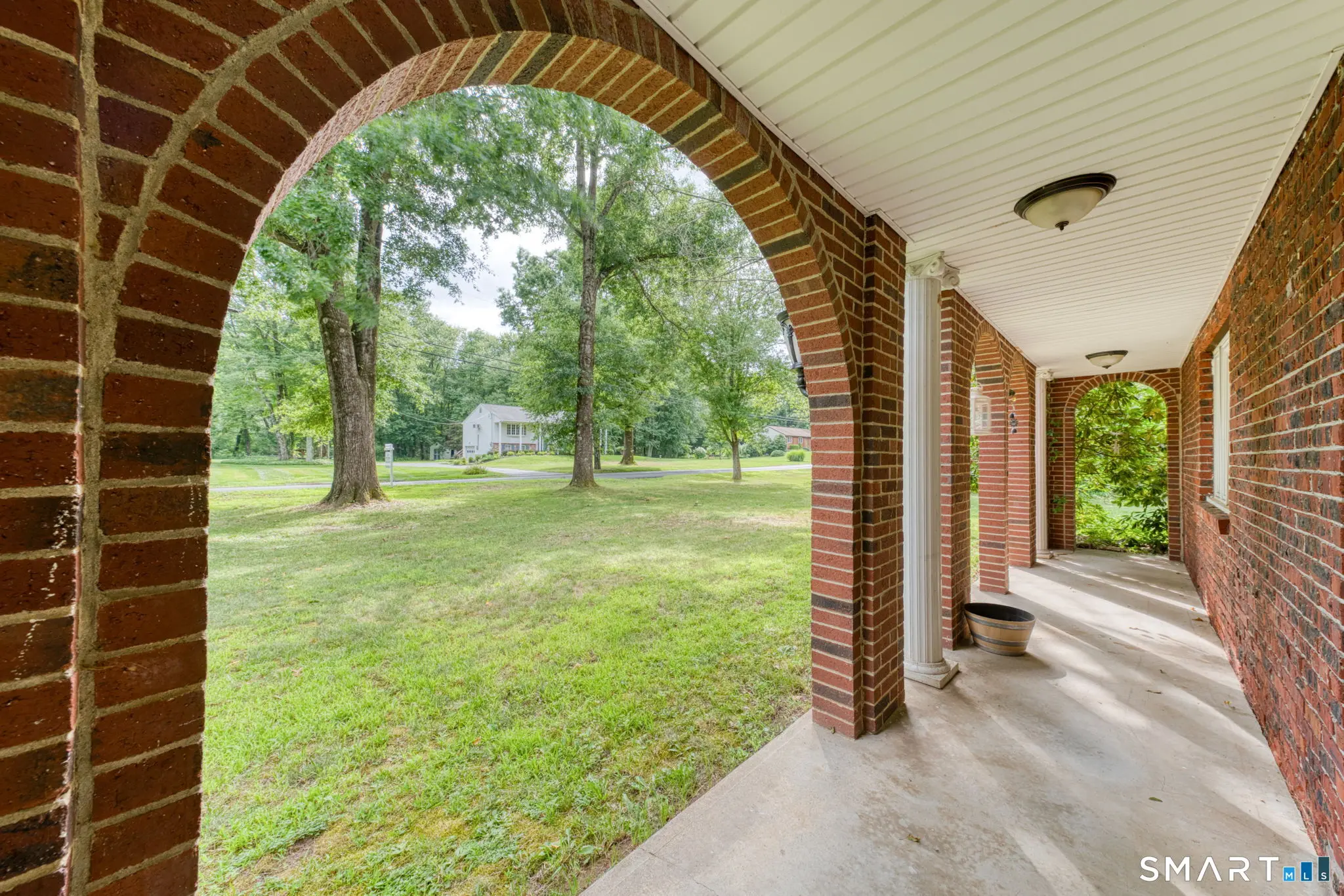 1010 Strong Road, South Windsor