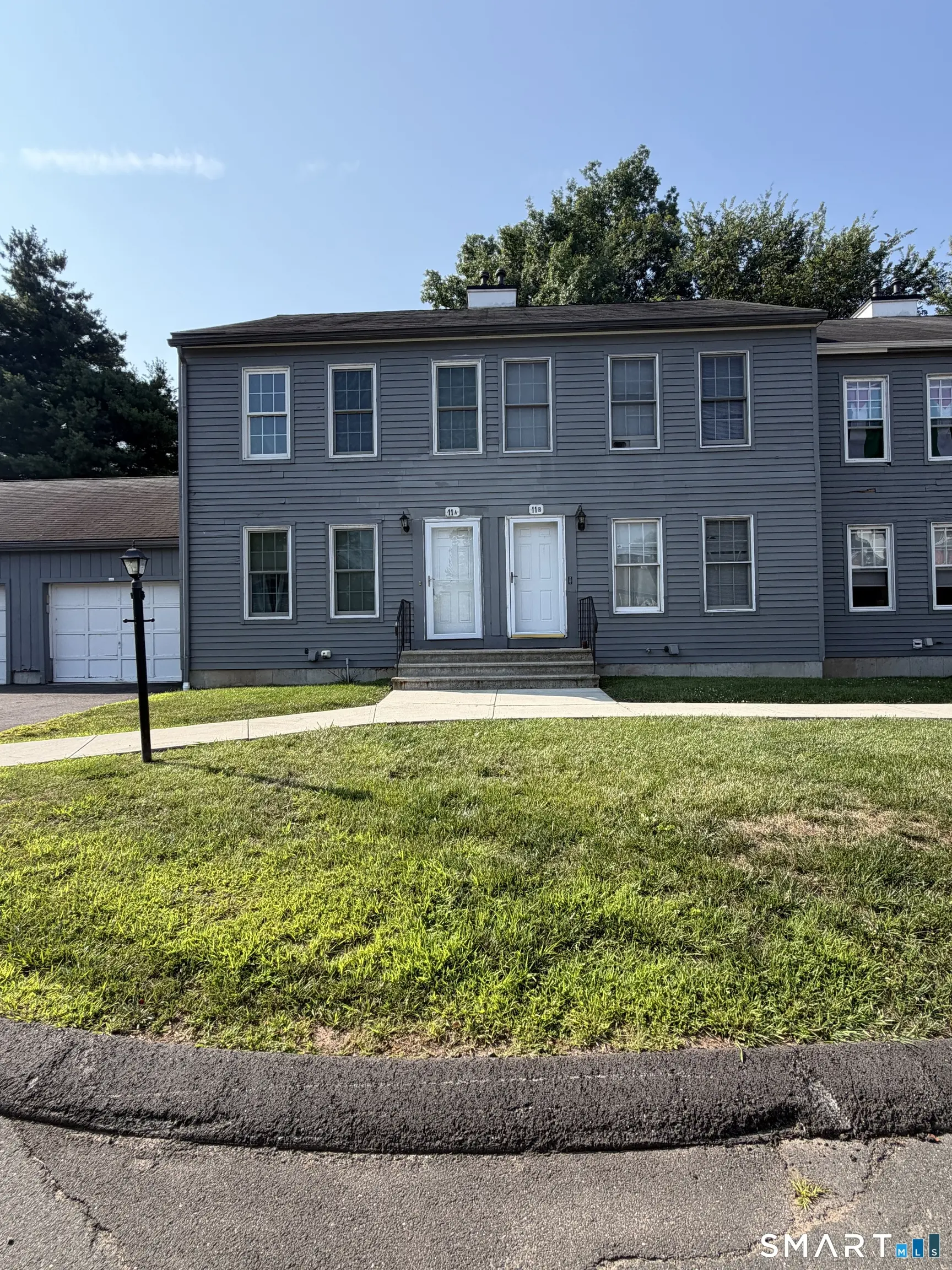 11 Riverview Drive A, East Windsor