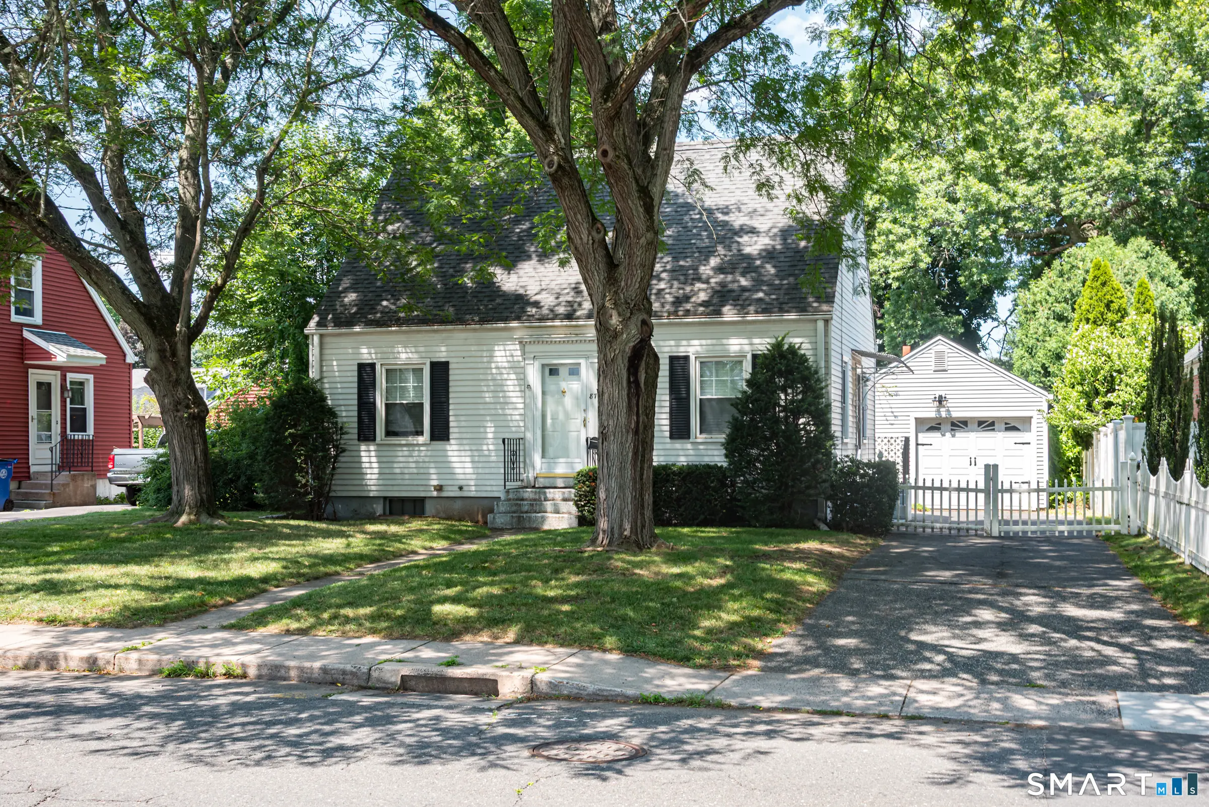 87 Spring Street, Windsor Locks