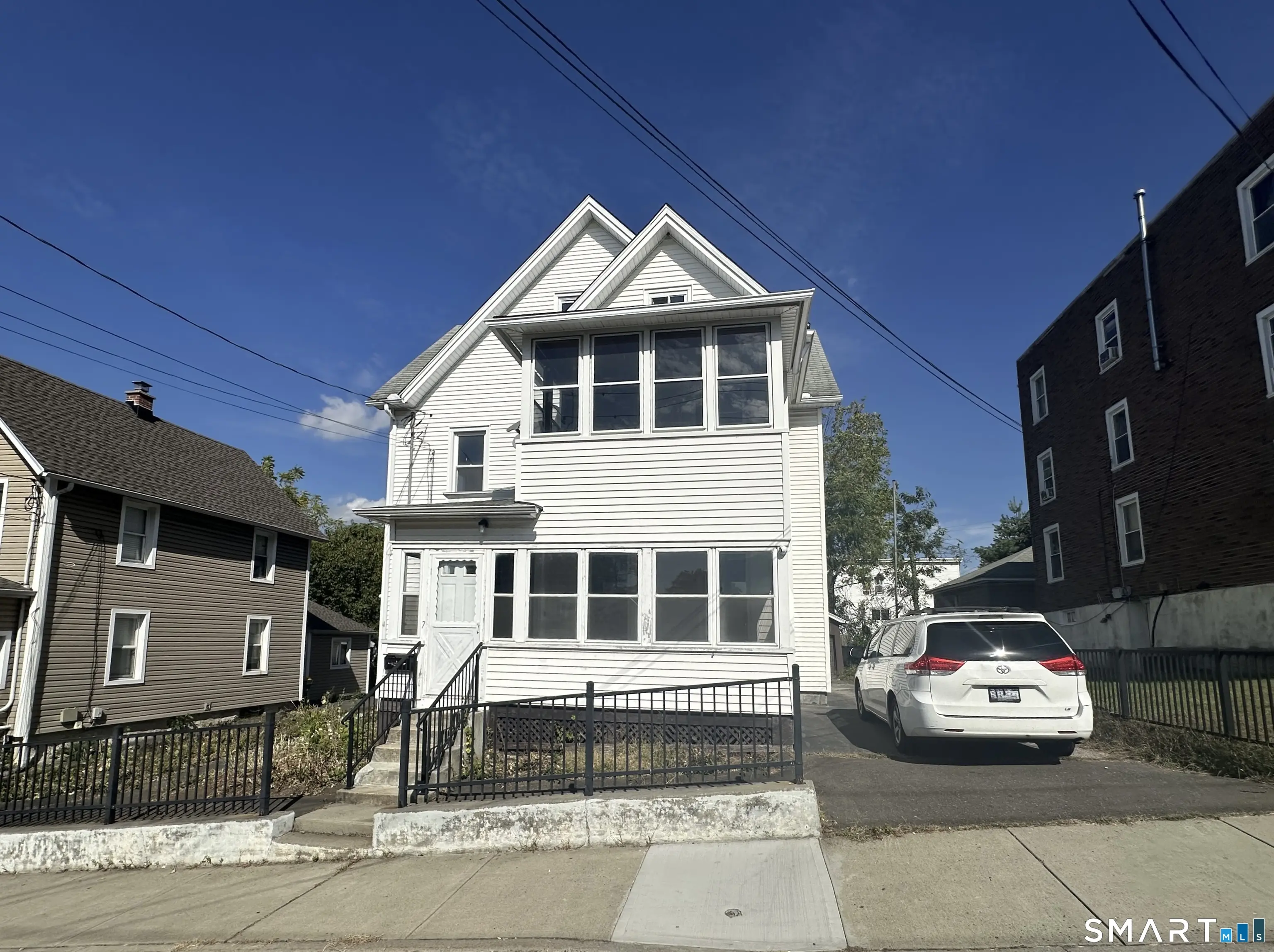 7 Hill Street 2, Ansonia