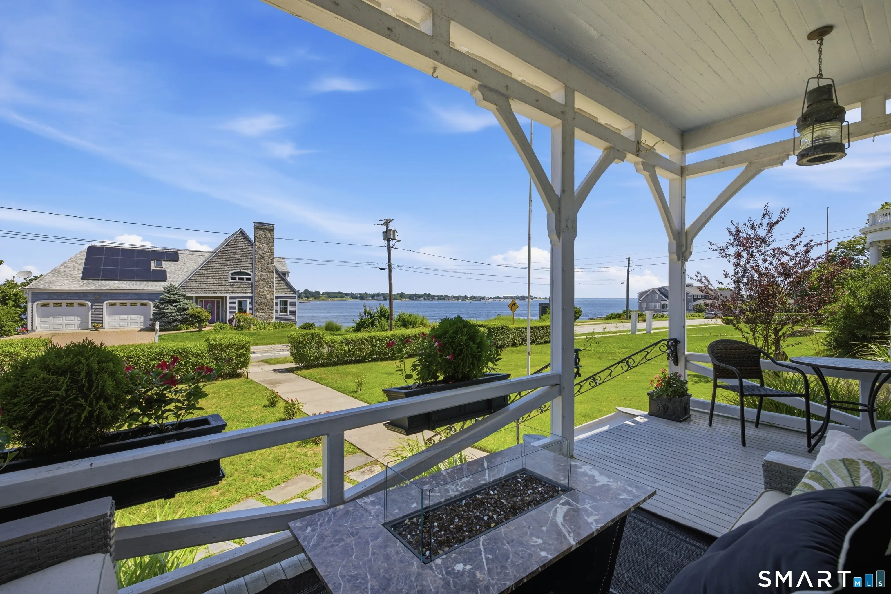 597 Pequot Avenue, New London