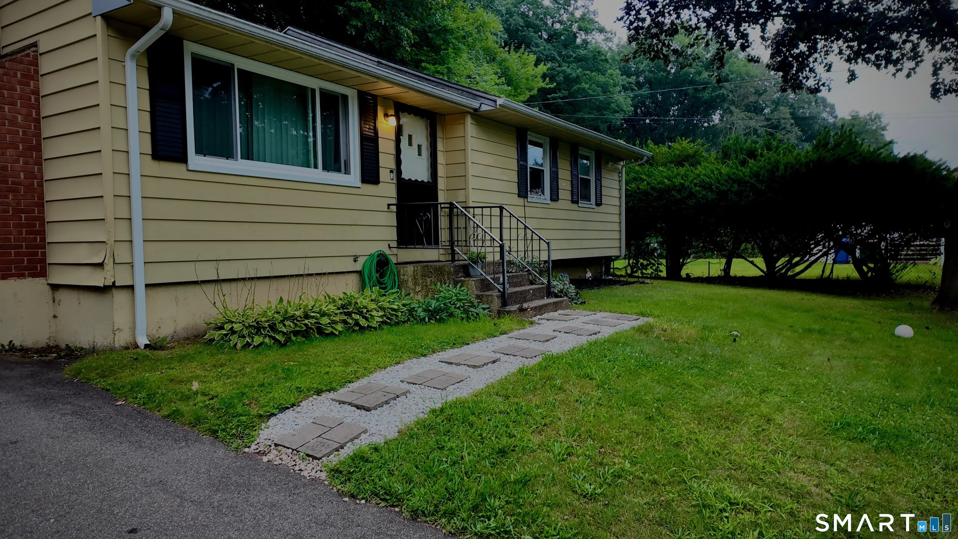 69 Idle Lane, Meriden