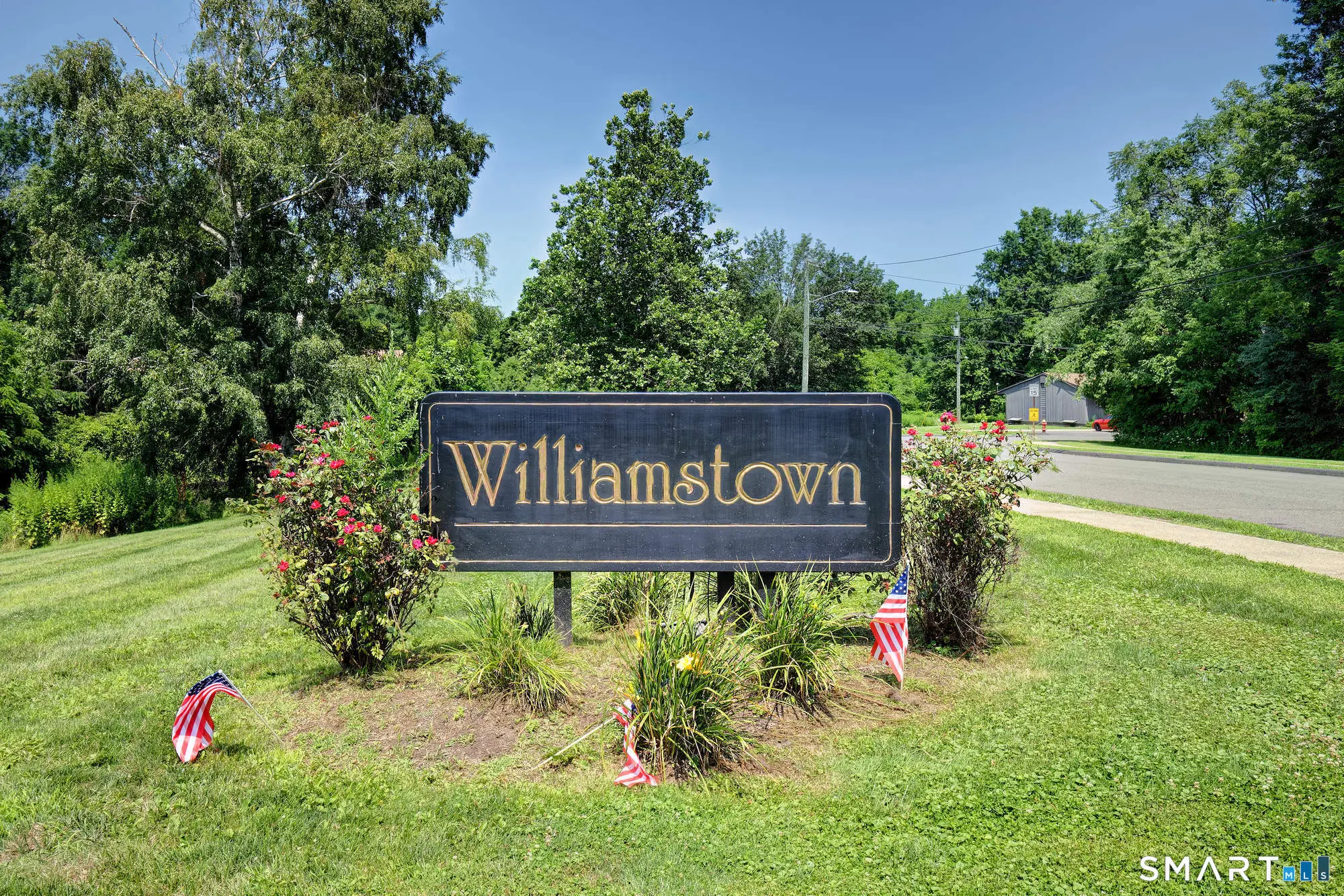 290 Williamstown Court 290, Newington