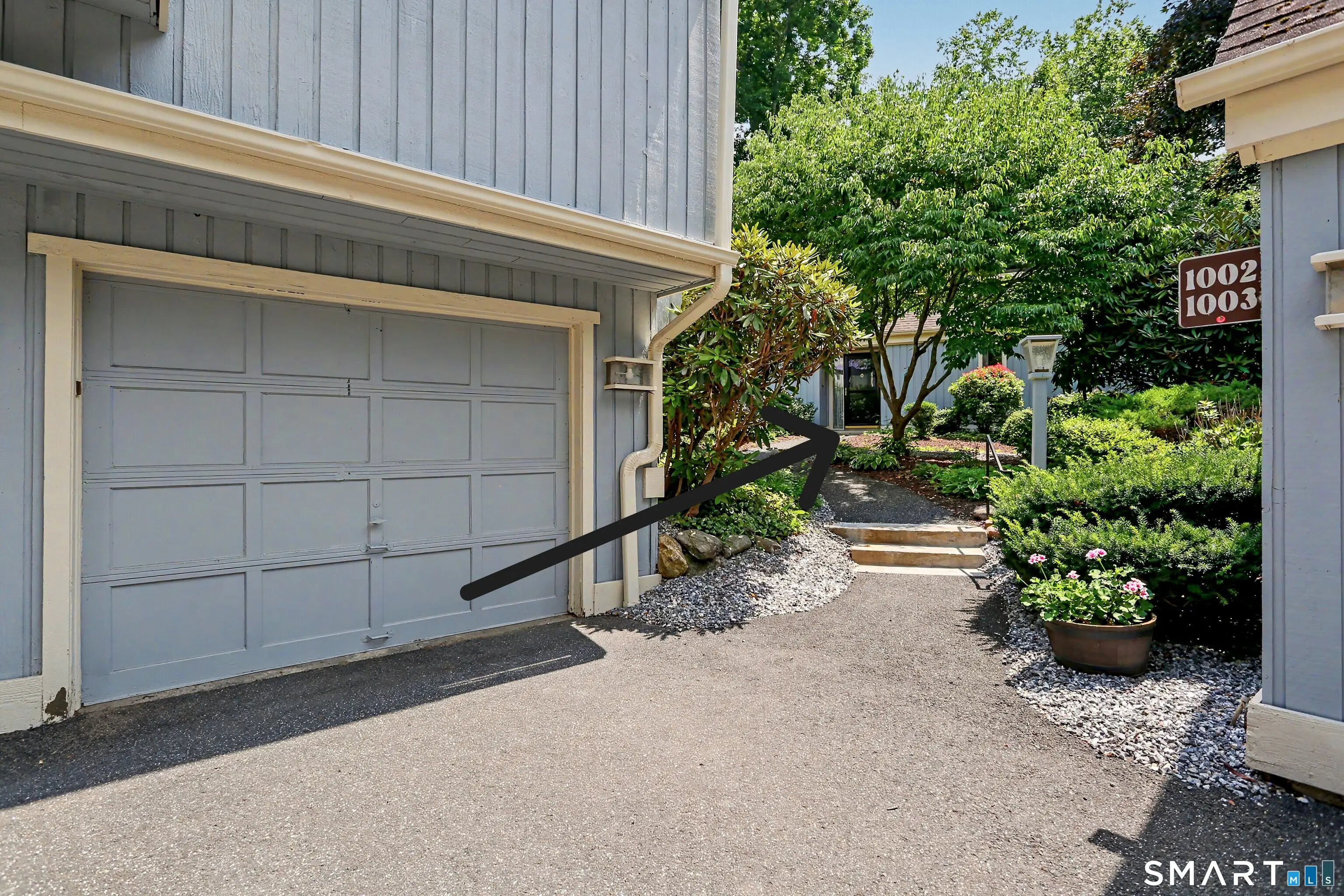 1003 Heritage Village B, Southbury