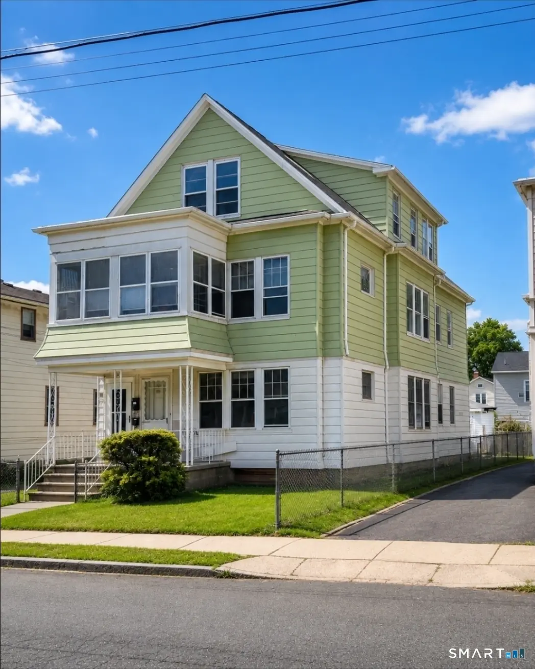 97-99 Beacon Street 3rd Fl, Hamden
