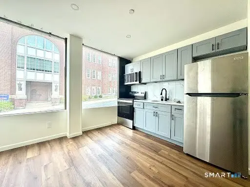 61 Field Street 101, Waterbury