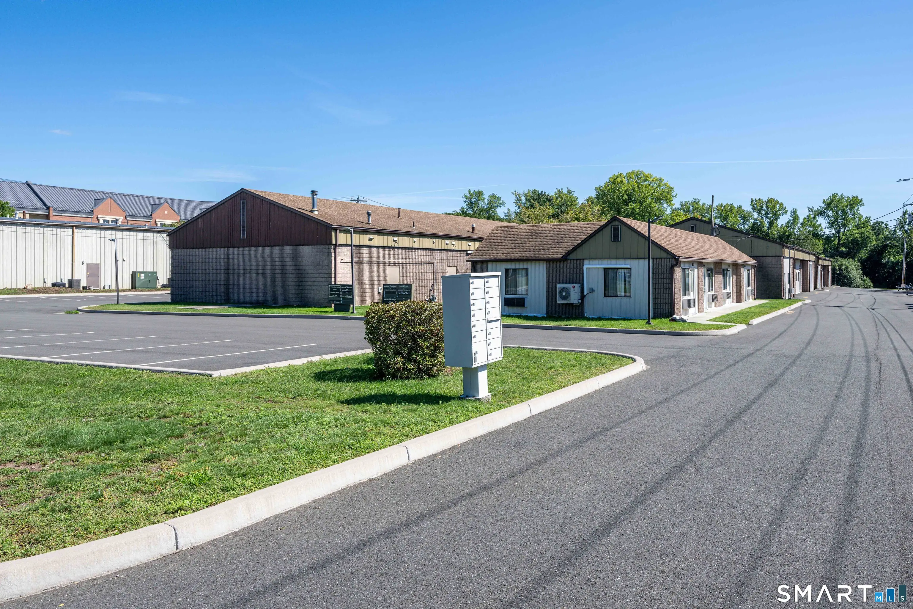 7 Corporate Drive 117, North Haven