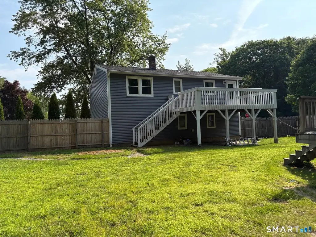 138 Lawrence Lane, Torrington