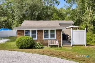 73 Chapman Beach Road, Westbrook