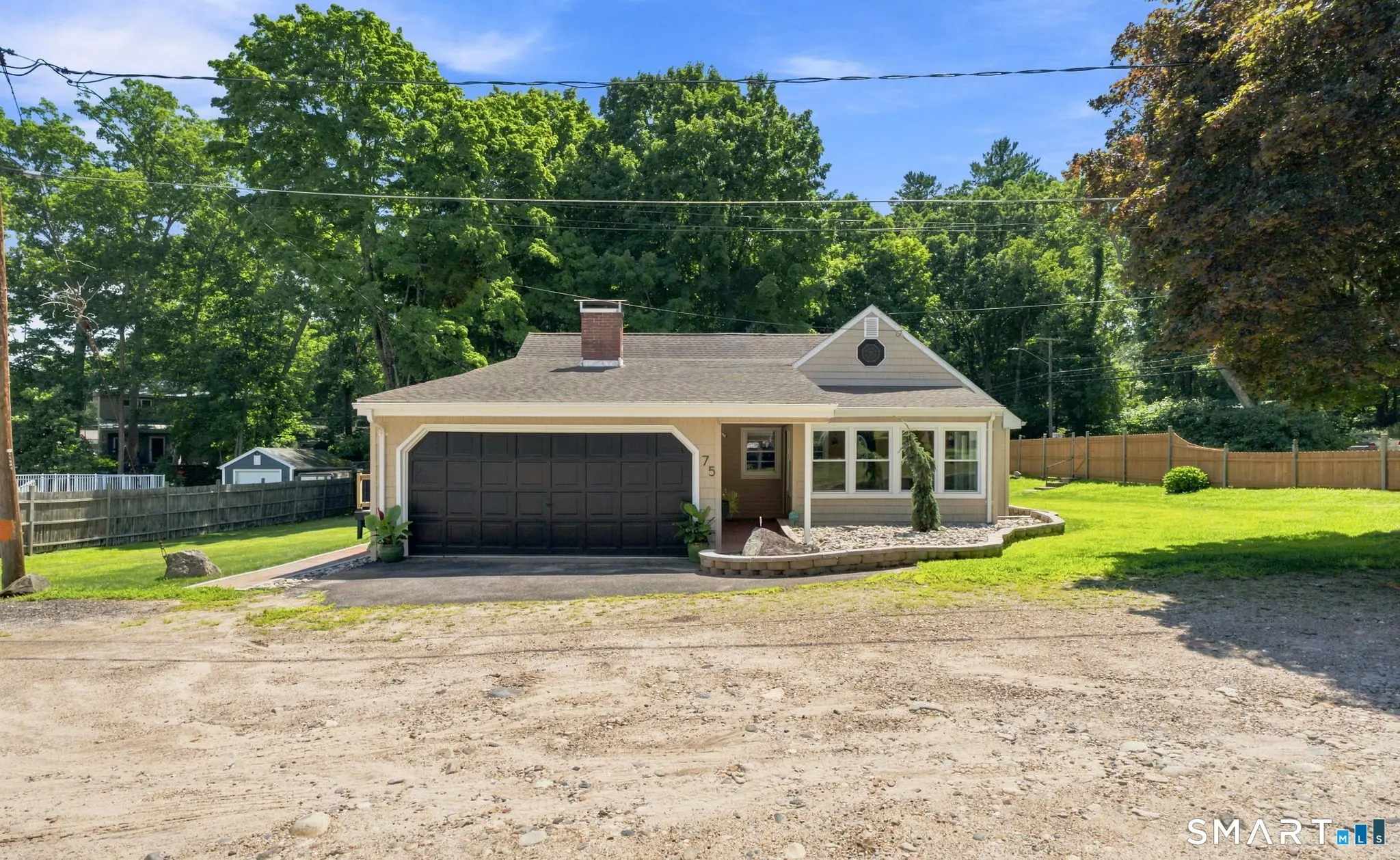 75 West Shore Road, Ellington