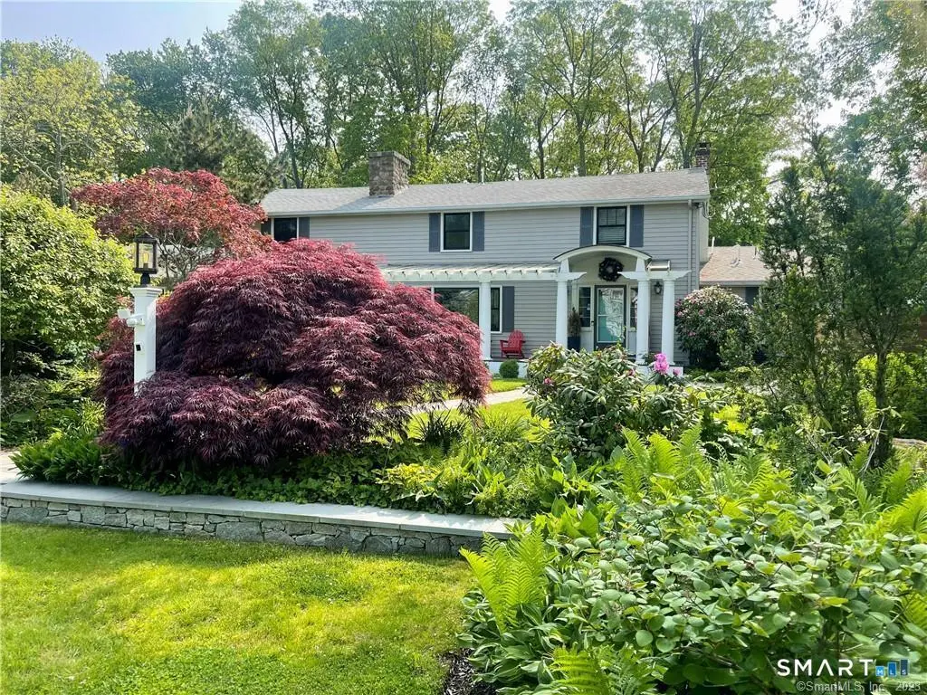 32 Tuxis Road, Madison