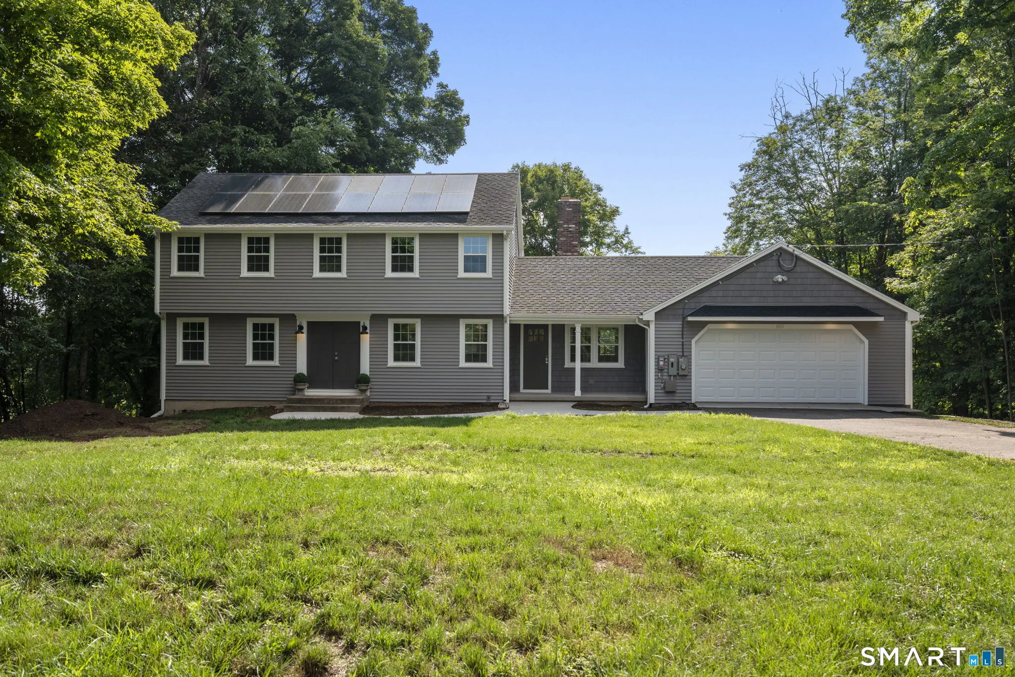 180 South Stone Street, Suffield