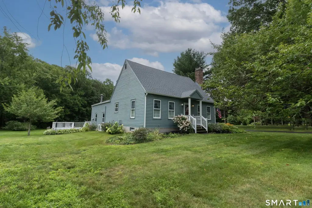 3 Clover Road, Clinton