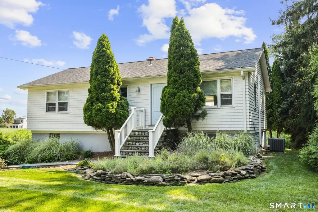 134 Shoreham Village Drive, Fairfield