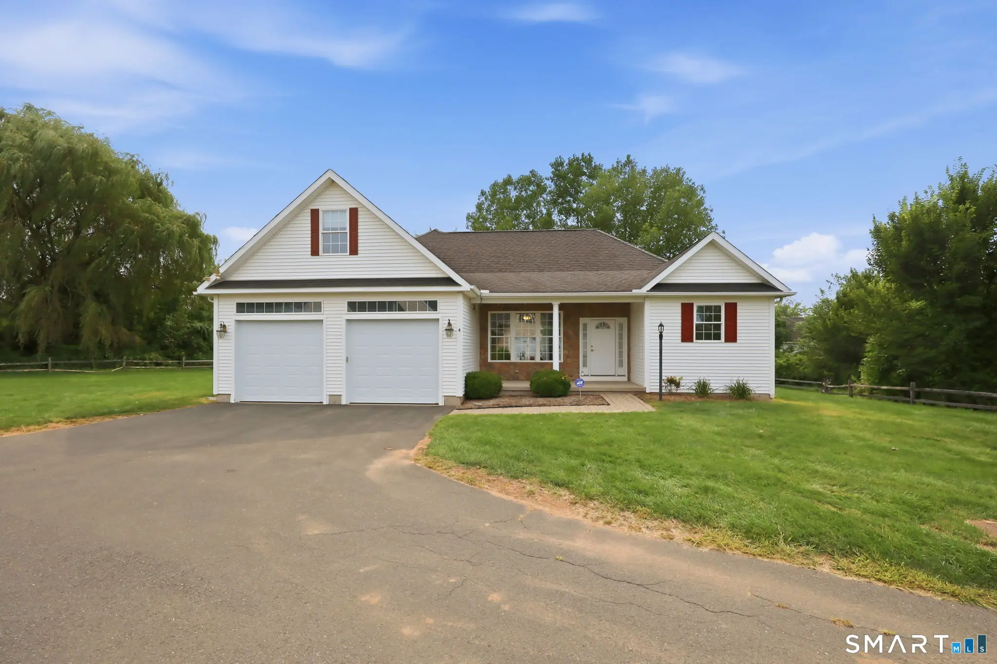 4 Cornfield Lane, Ellington