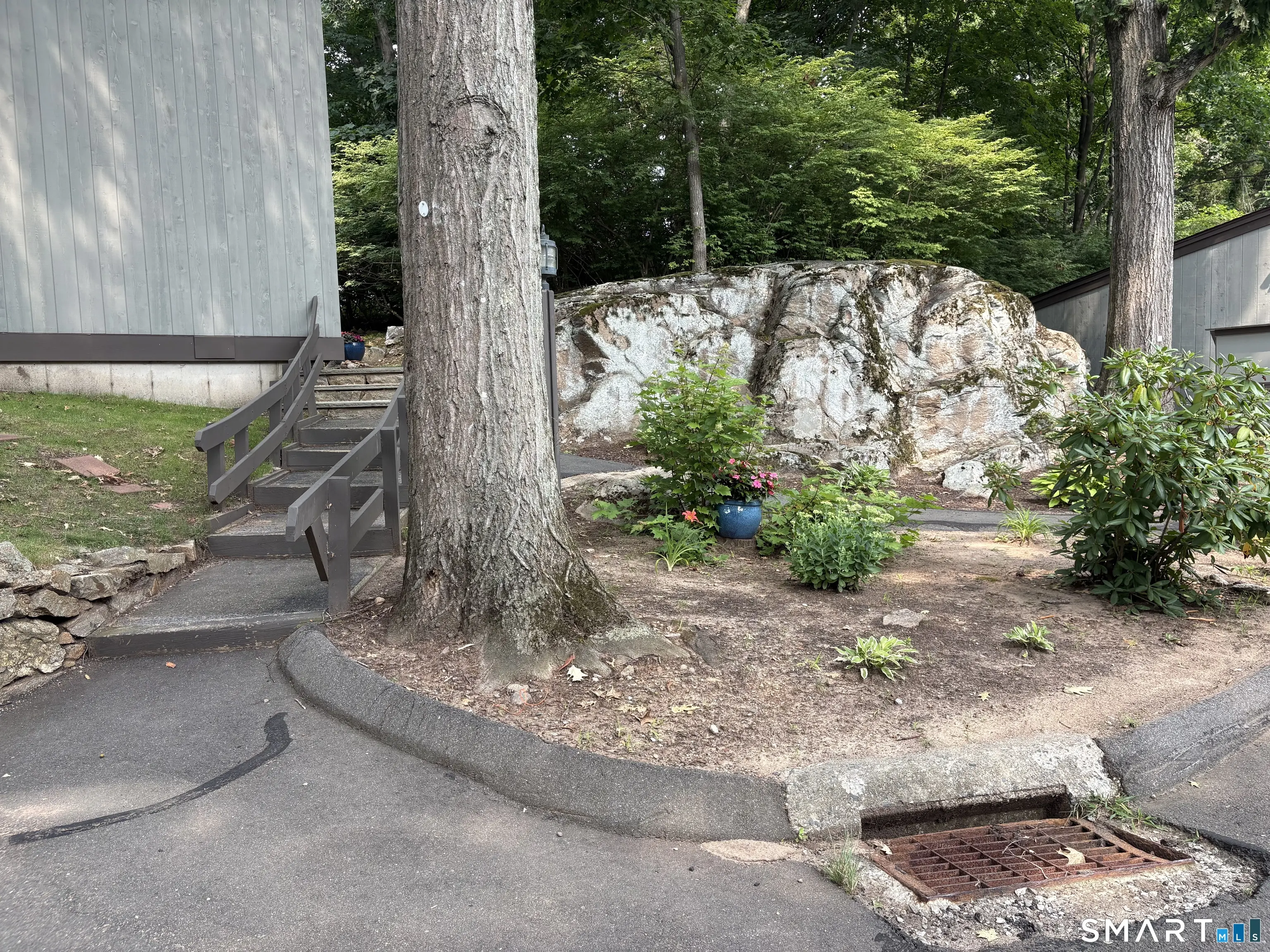 35 Harbour Village A, Branford
