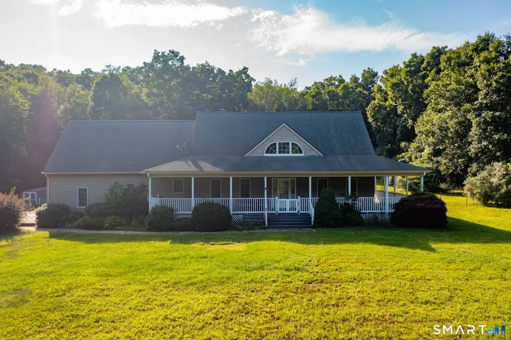 109 Starkweather Road, Plainfield