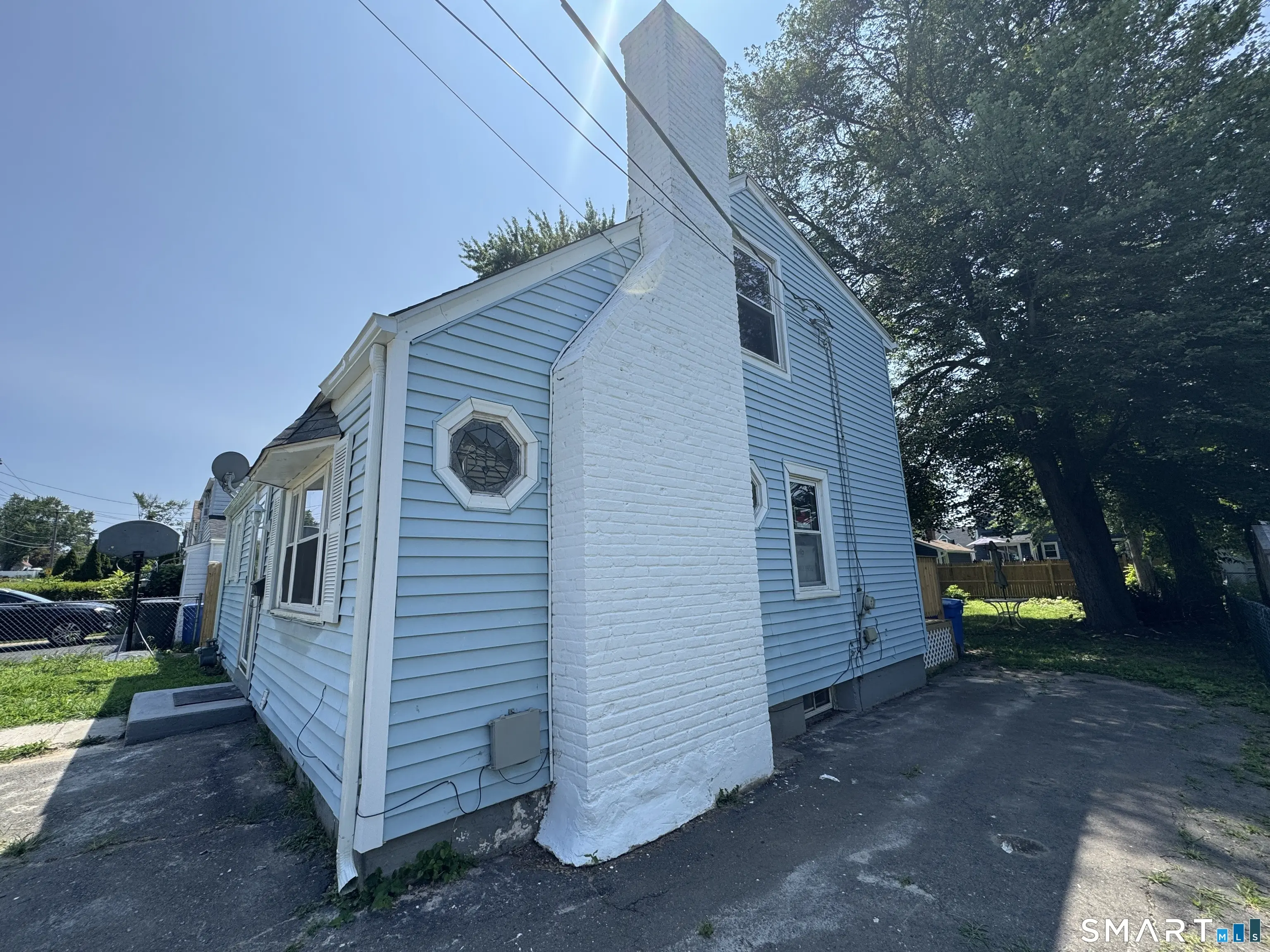 25 Montrose Street, Hartford