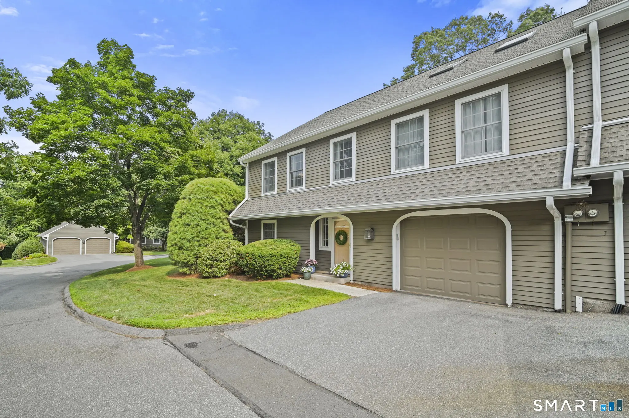 135 South Mill Drive 135, Glastonbury