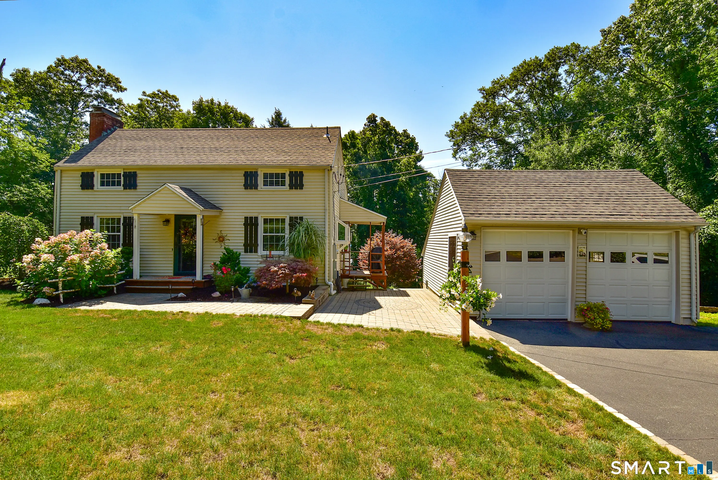 753 Boston Turnpike, Bolton