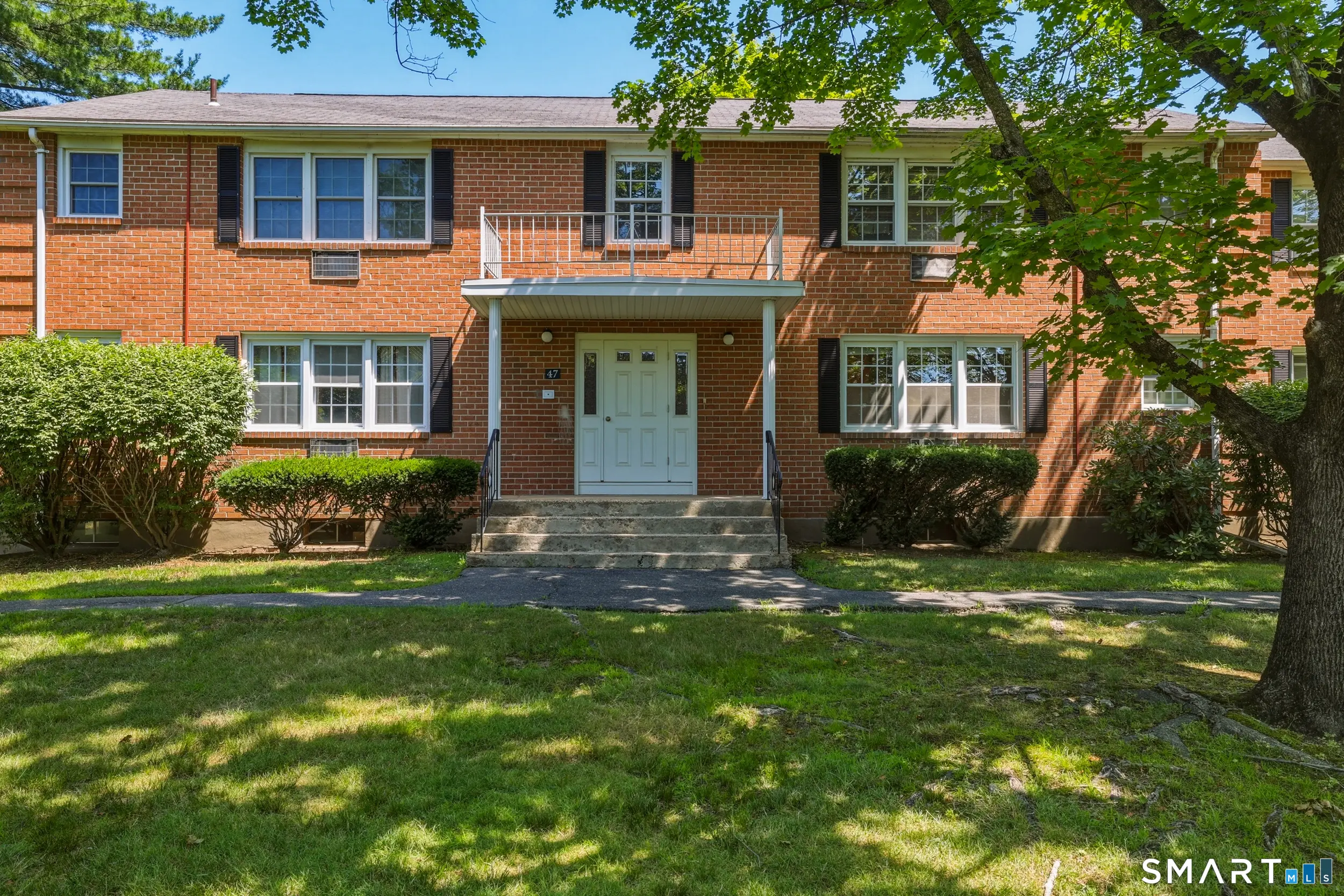 9 Grandview Drive 47b, Farmington