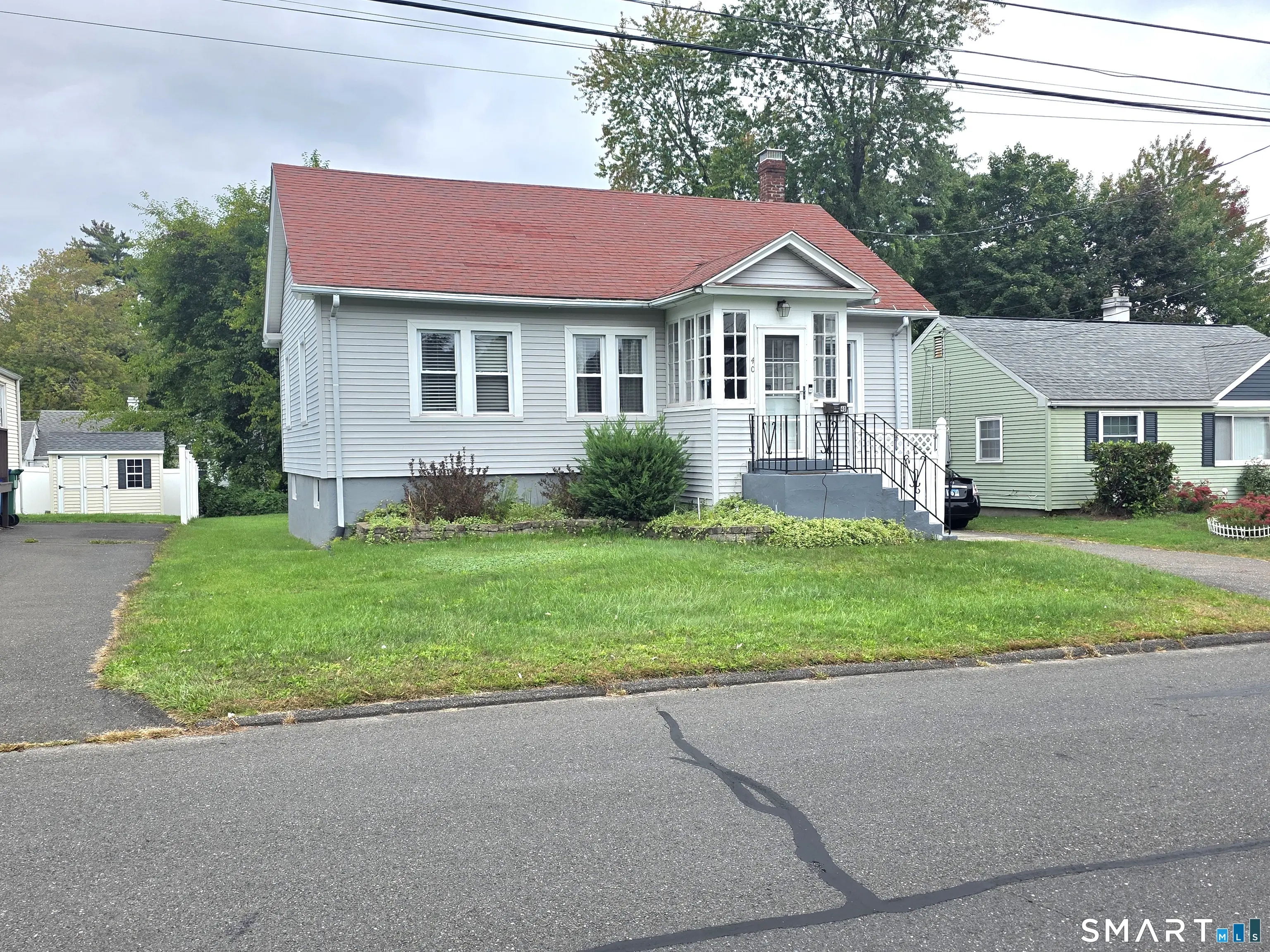 40 Englewood Avenue, Bloomfield