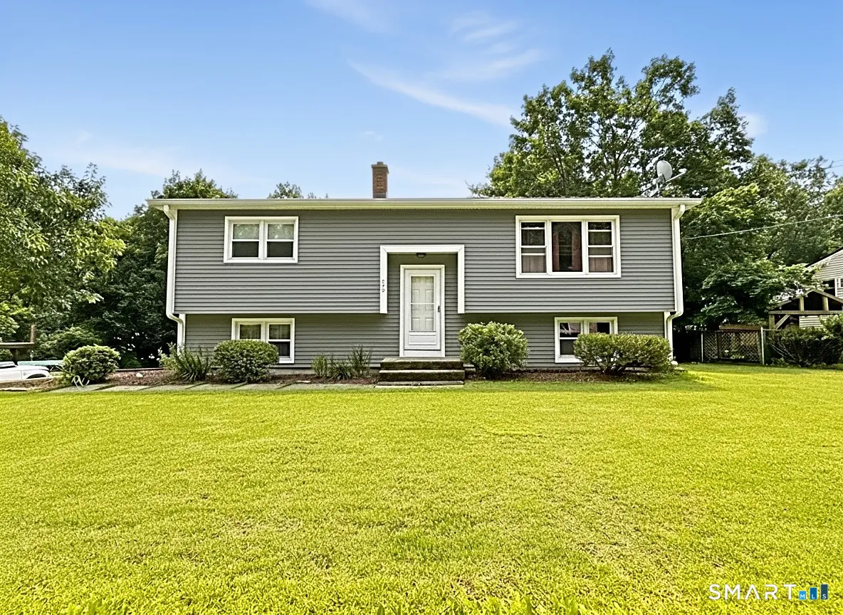 209 Union City Road, Naugatuck